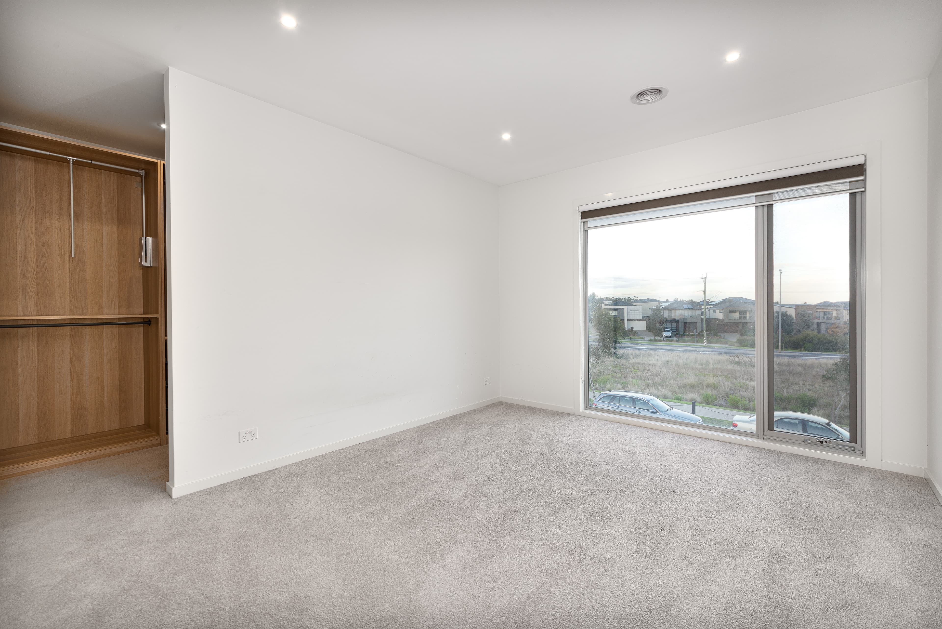 26 Veneto Grove, Greenvale, Greenvale - Thumbnail 6