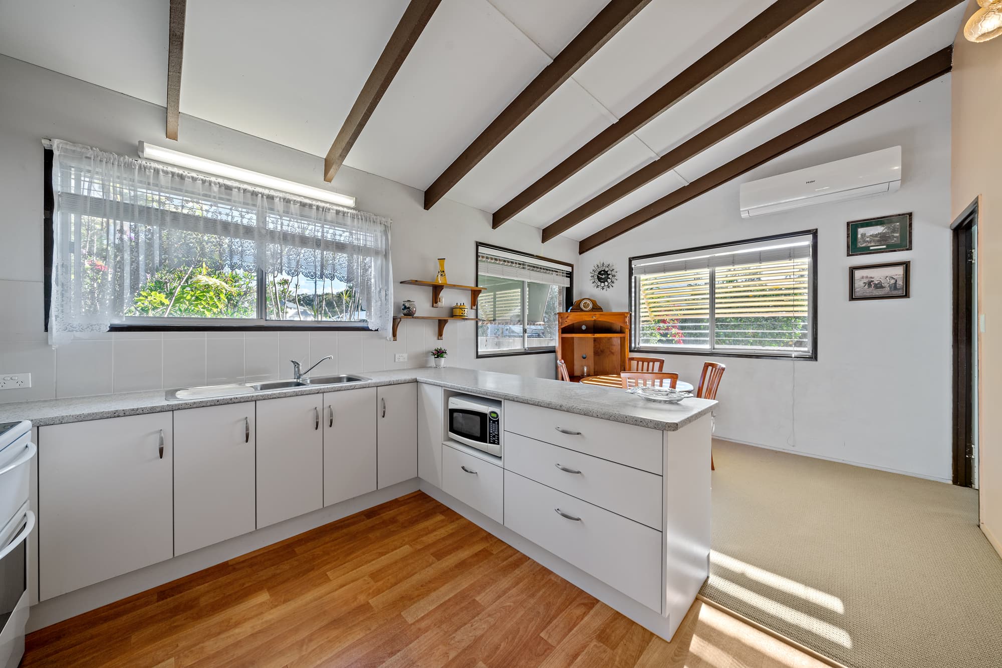2 Rusbrook Street, Redland Bay, Redland Bay - Thumbnail 5