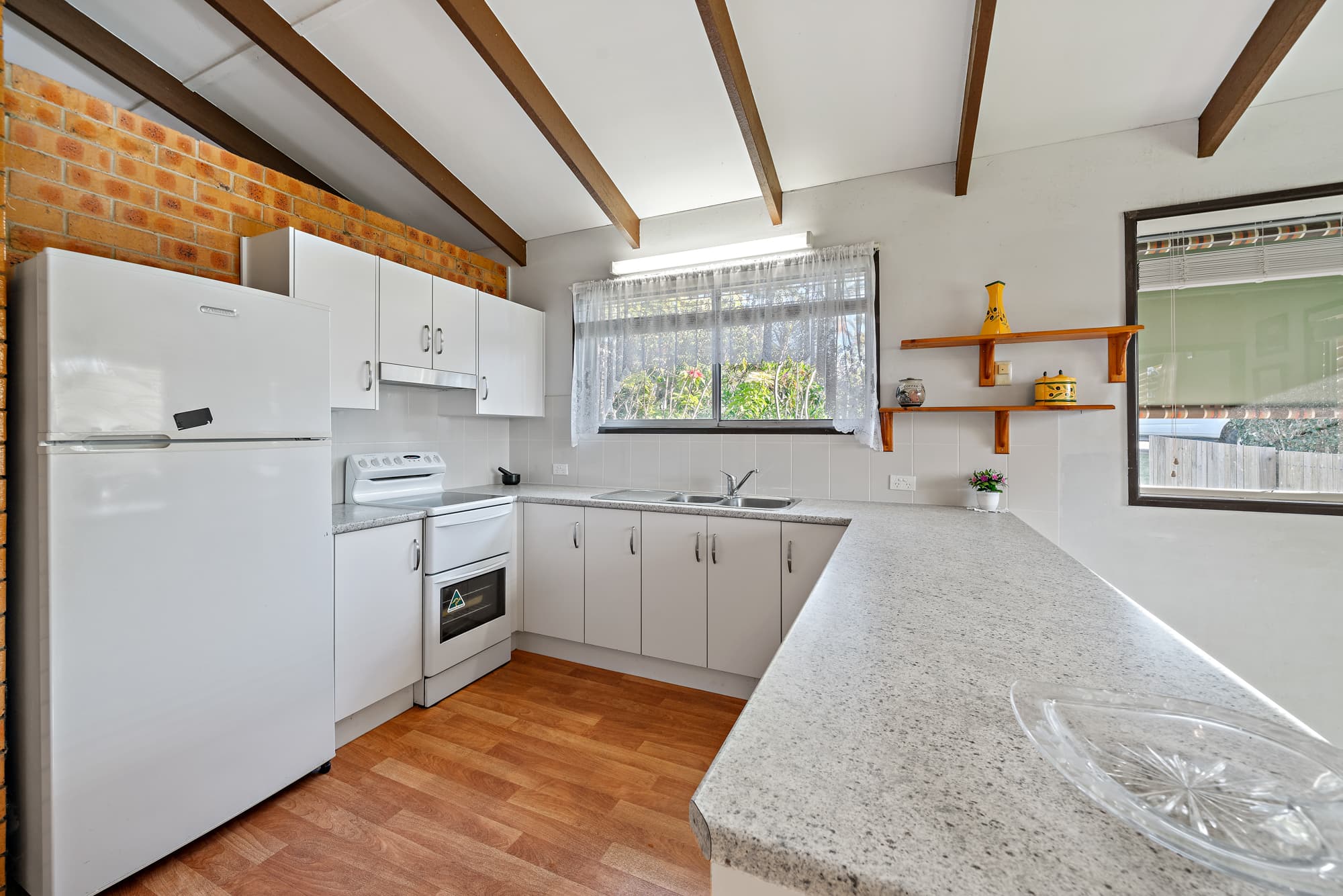 2 Rusbrook Street, Redland Bay, Redland Bay - Thumbnail 4