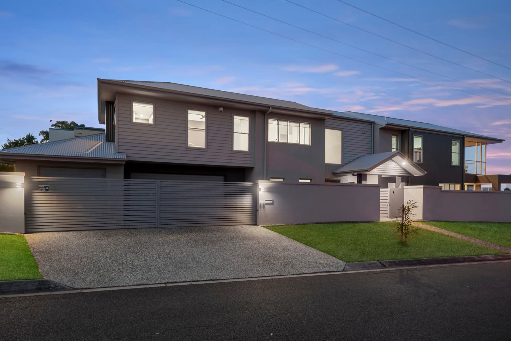 12 Cowley Street, Ormiston, Ormiston - Image 1