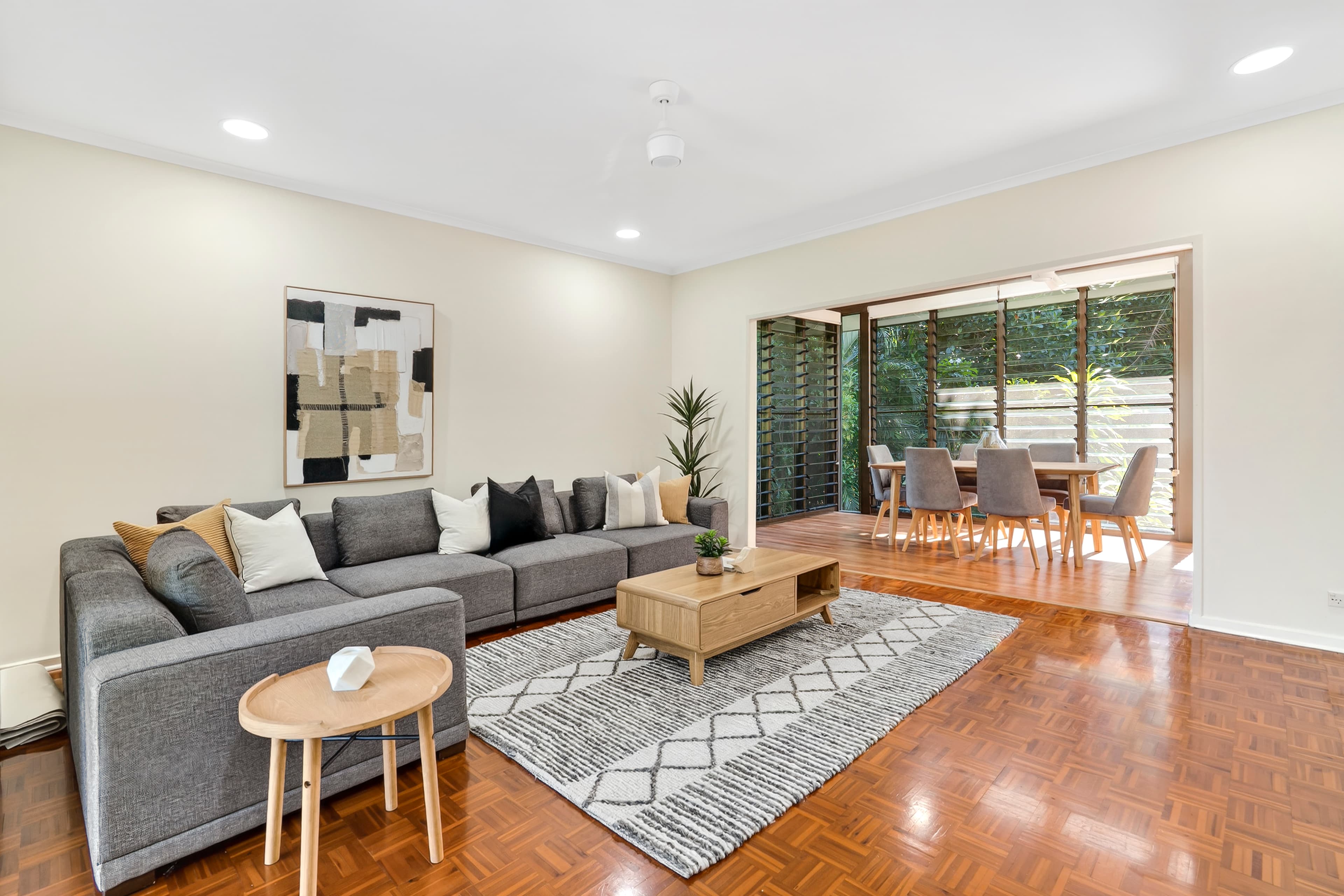 2 Gothenburg Court, Stuart Park, Stuart Park - Thumbnail 8