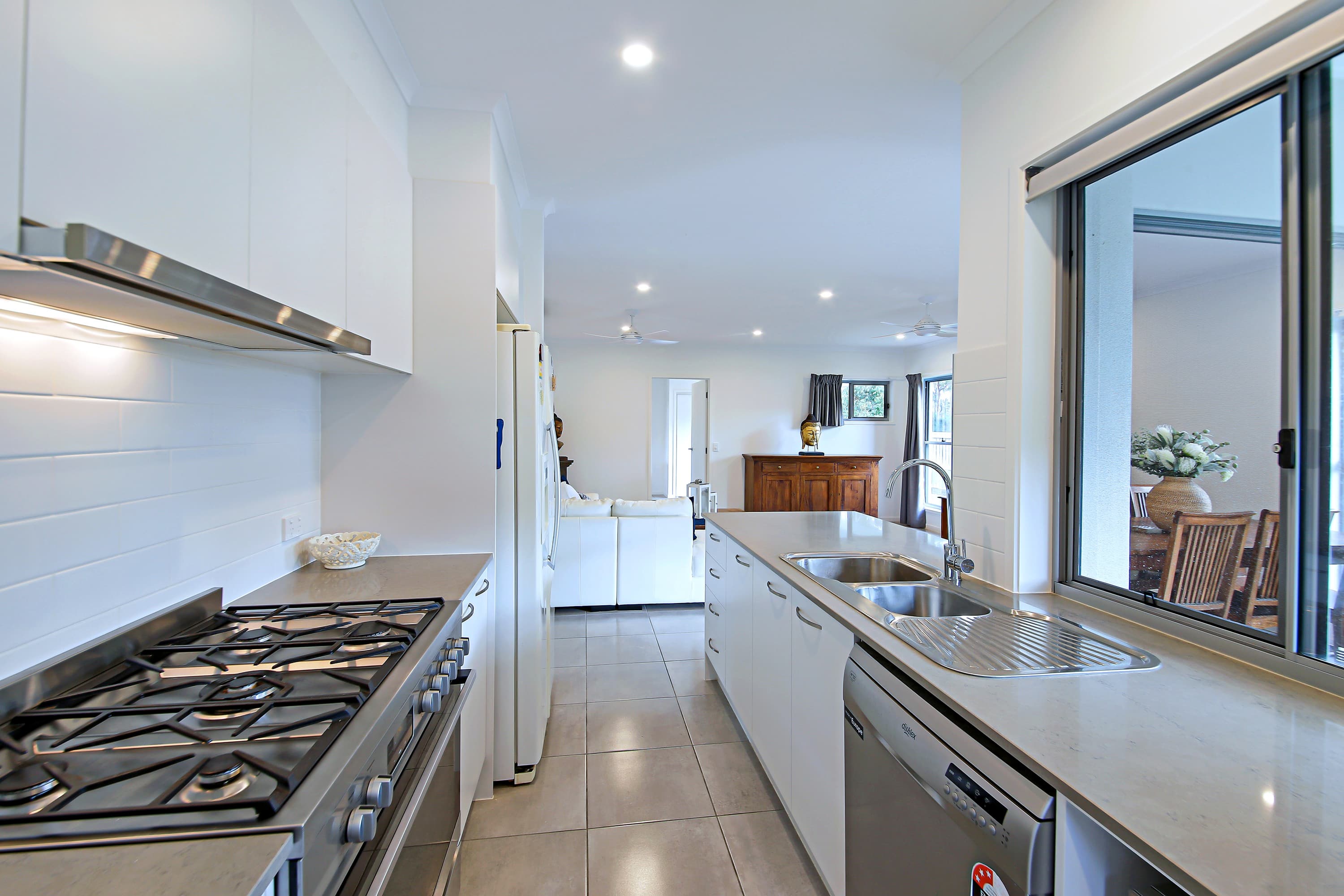 27 Jarrah Drive, Peregian Springs, Peregian Springs - Thumbnail 6