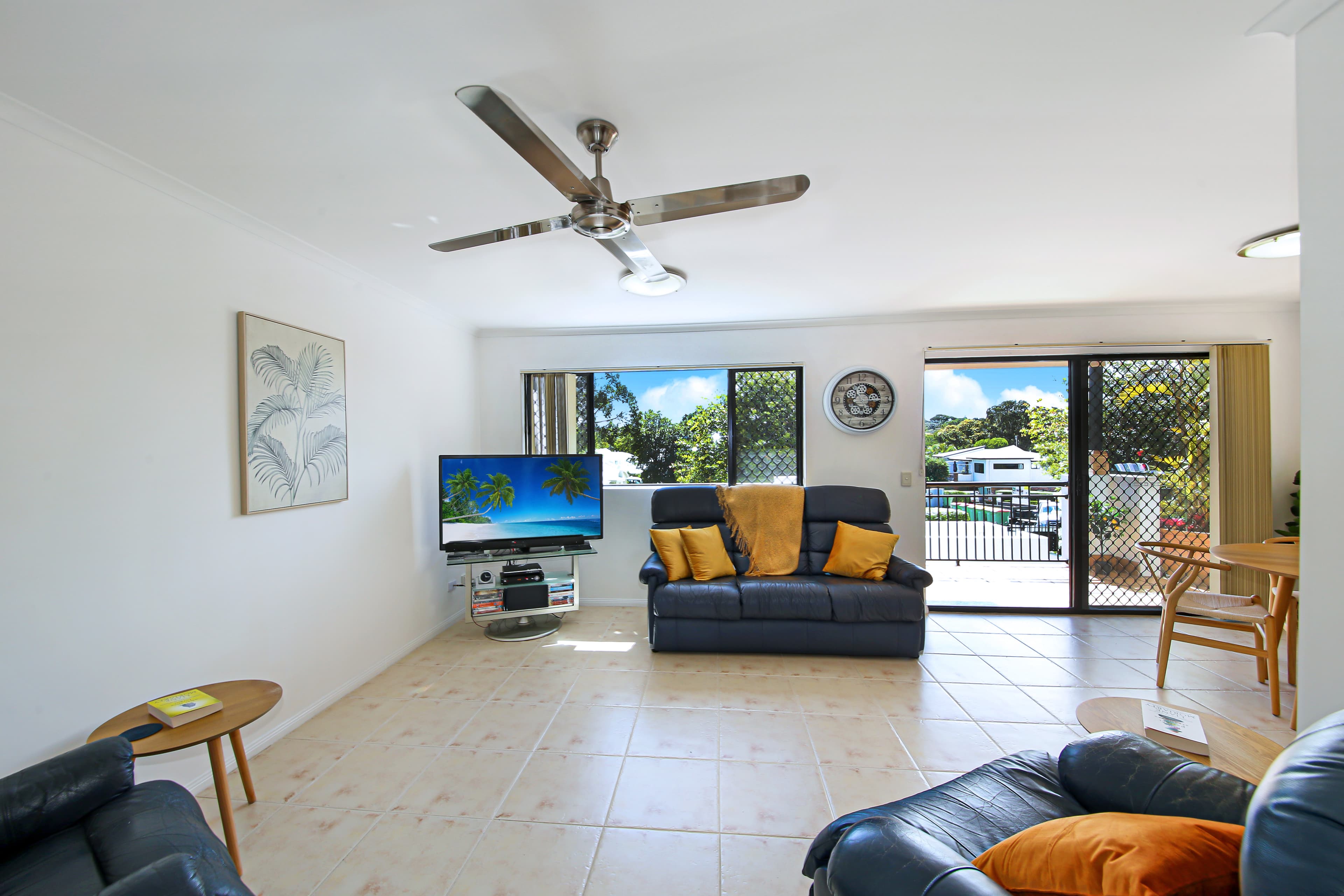 Unit 6/2-4 Beacon Court, Sunrise Beach, Sunrise Beach - Thumbnail 4