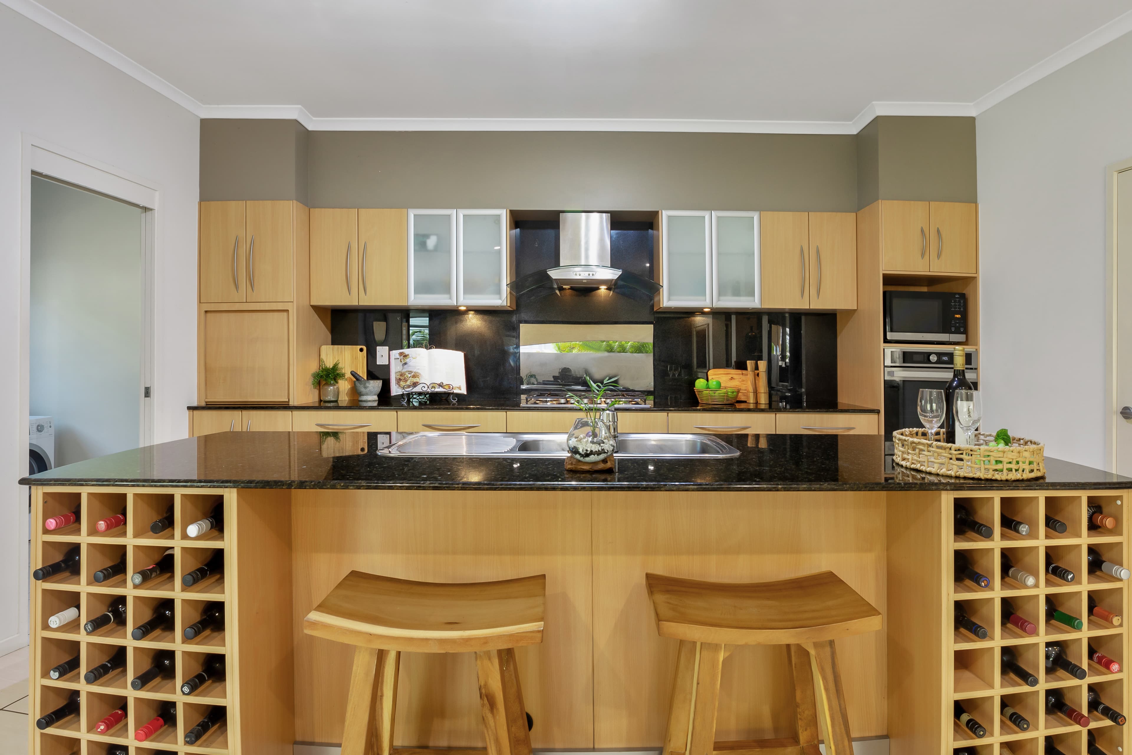 77 Stillwater Drive, Twin Waters, Twin Waters - Thumbnail 7