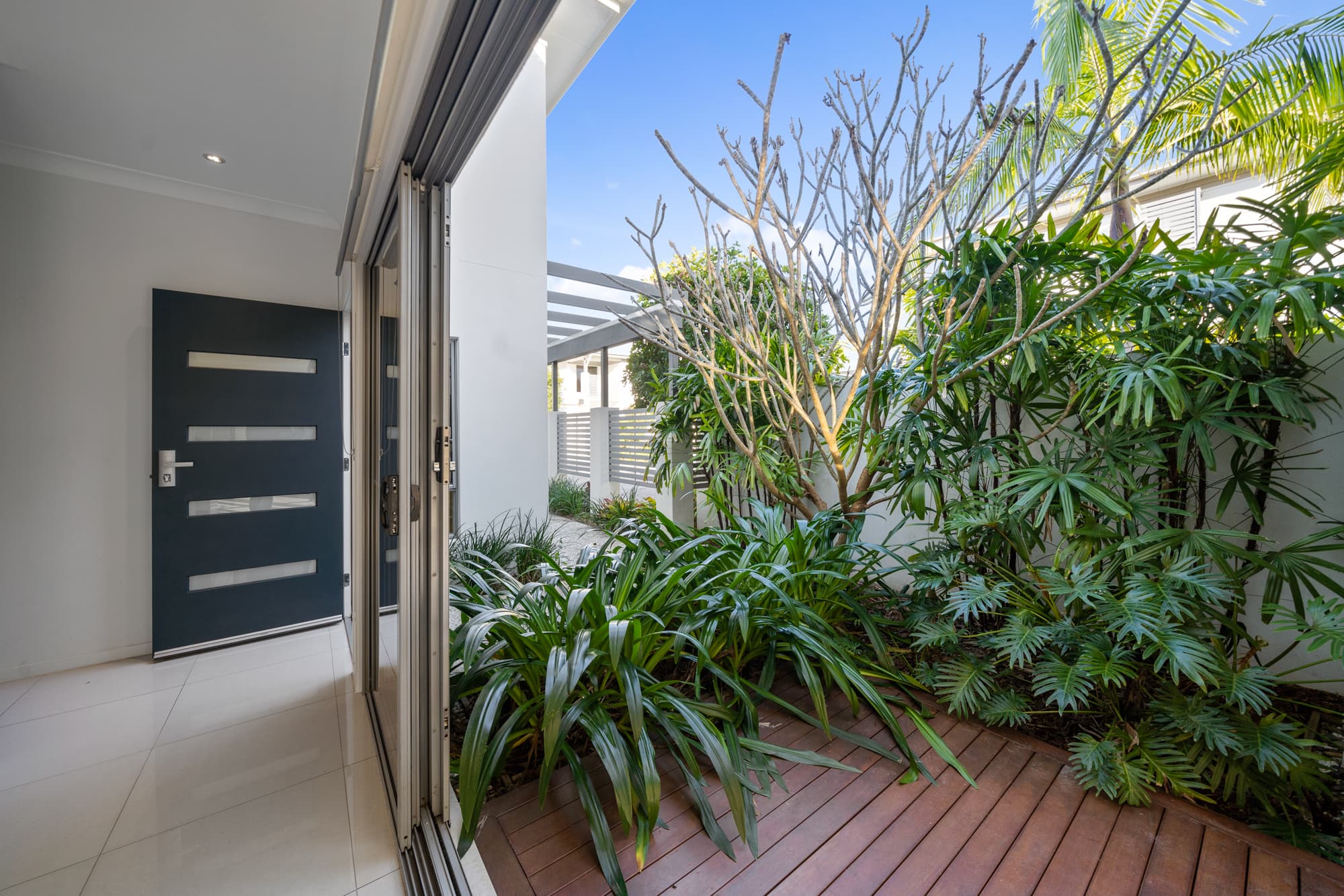16/92-94 Sturgeon Street, Ormiston, Ormiston - Thumbnail 4
