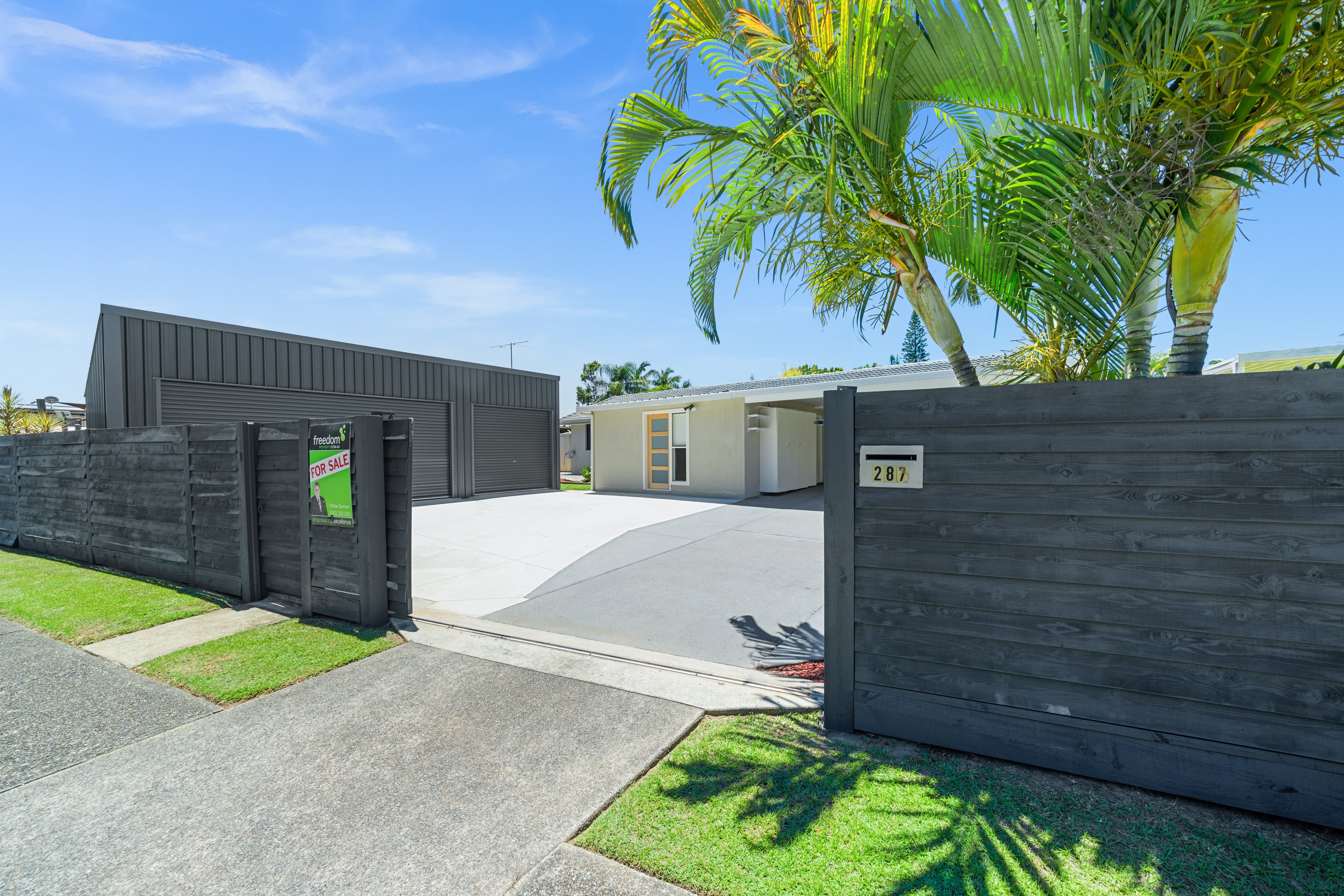 287 Morala Avenue, Runaway Bay, Runaway Bay - Thumbnail 2