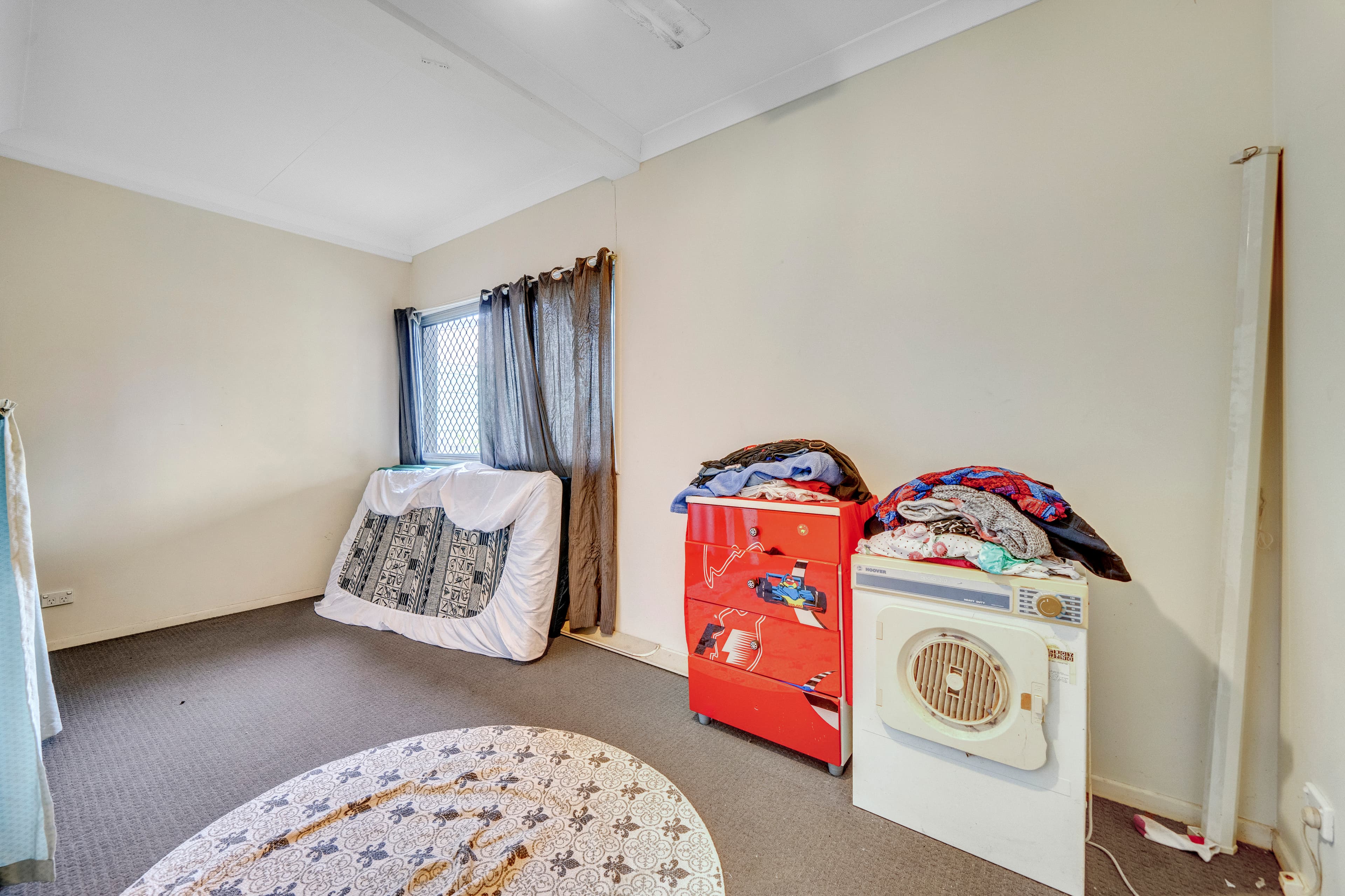 15 Woods Court, Bellbird Park, Bellbird Park - Thumbnail 8