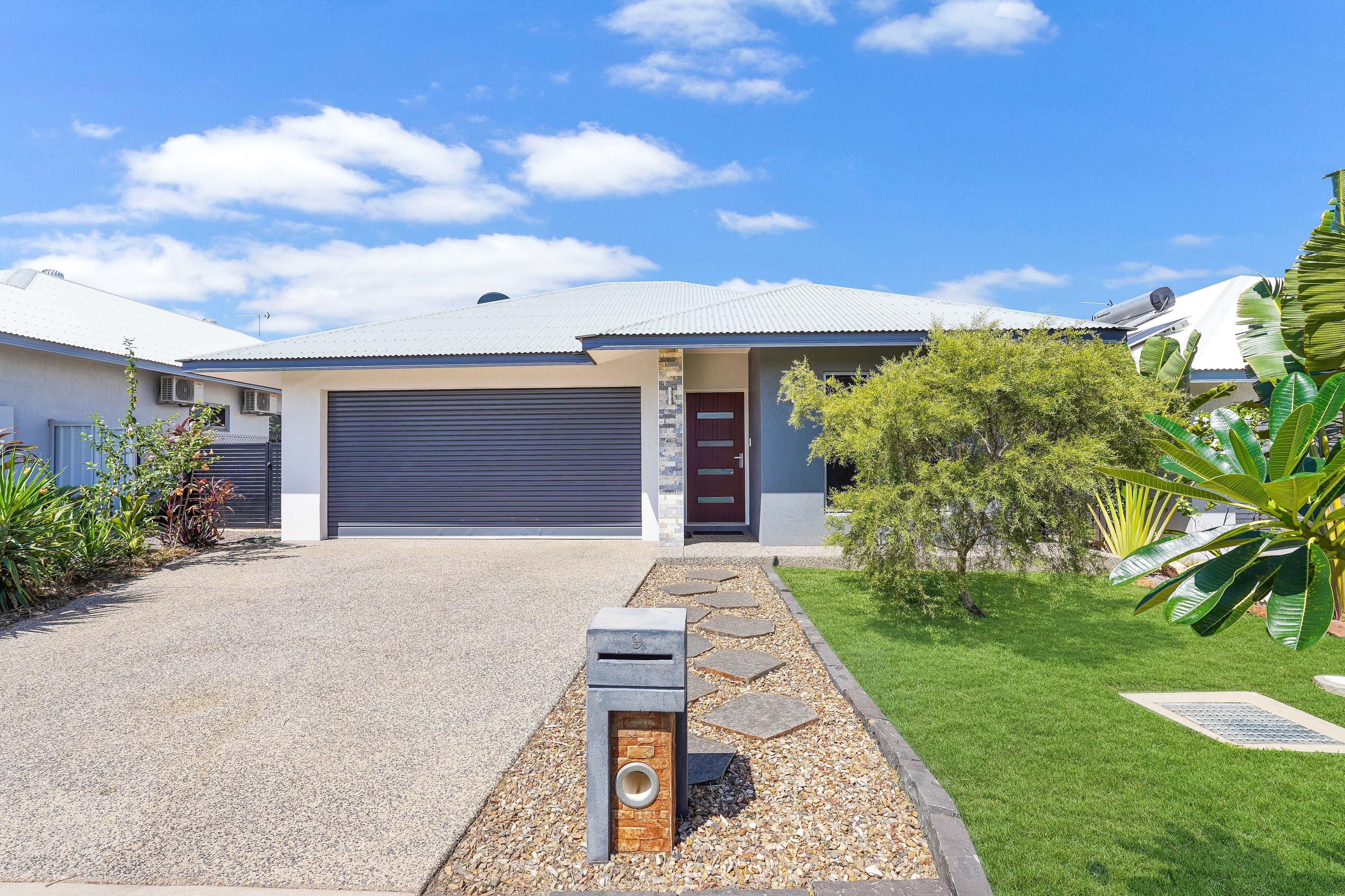 9 Pascoe Court, Zuccoli, Zuccoli - Image 1