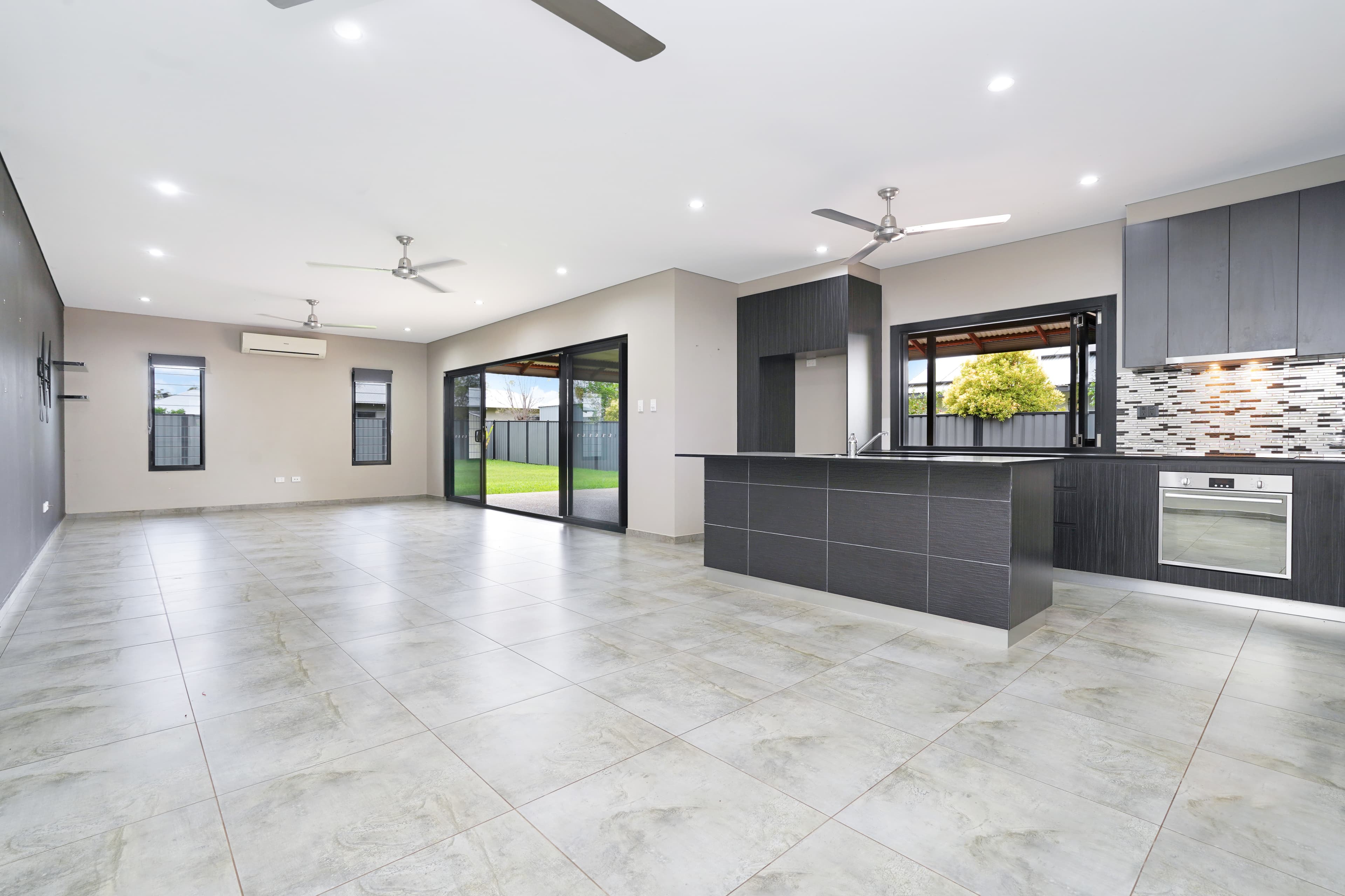 43 Lind Road, Johnston, Johnston - Thumbnail 2