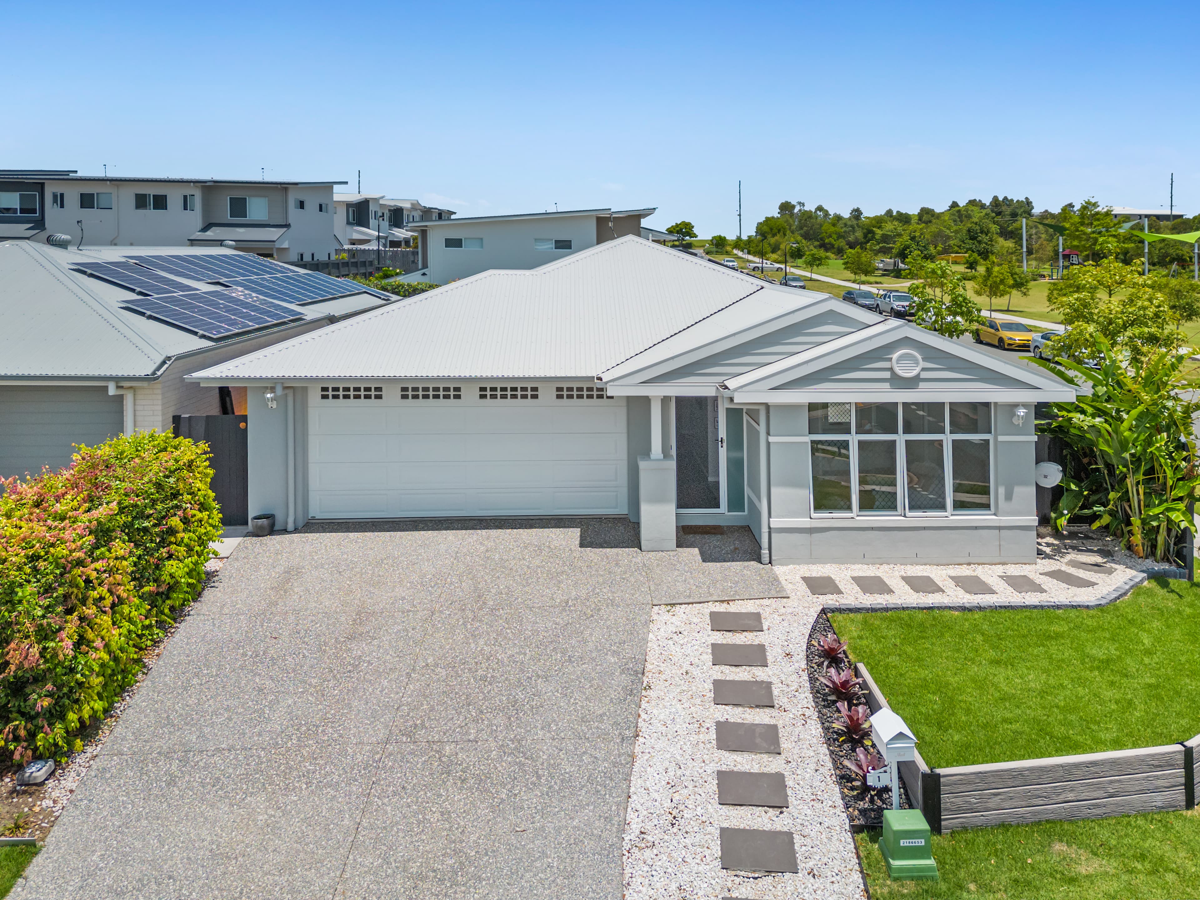1 Rauburn Street, Thornlands, Thornlands - Image 1