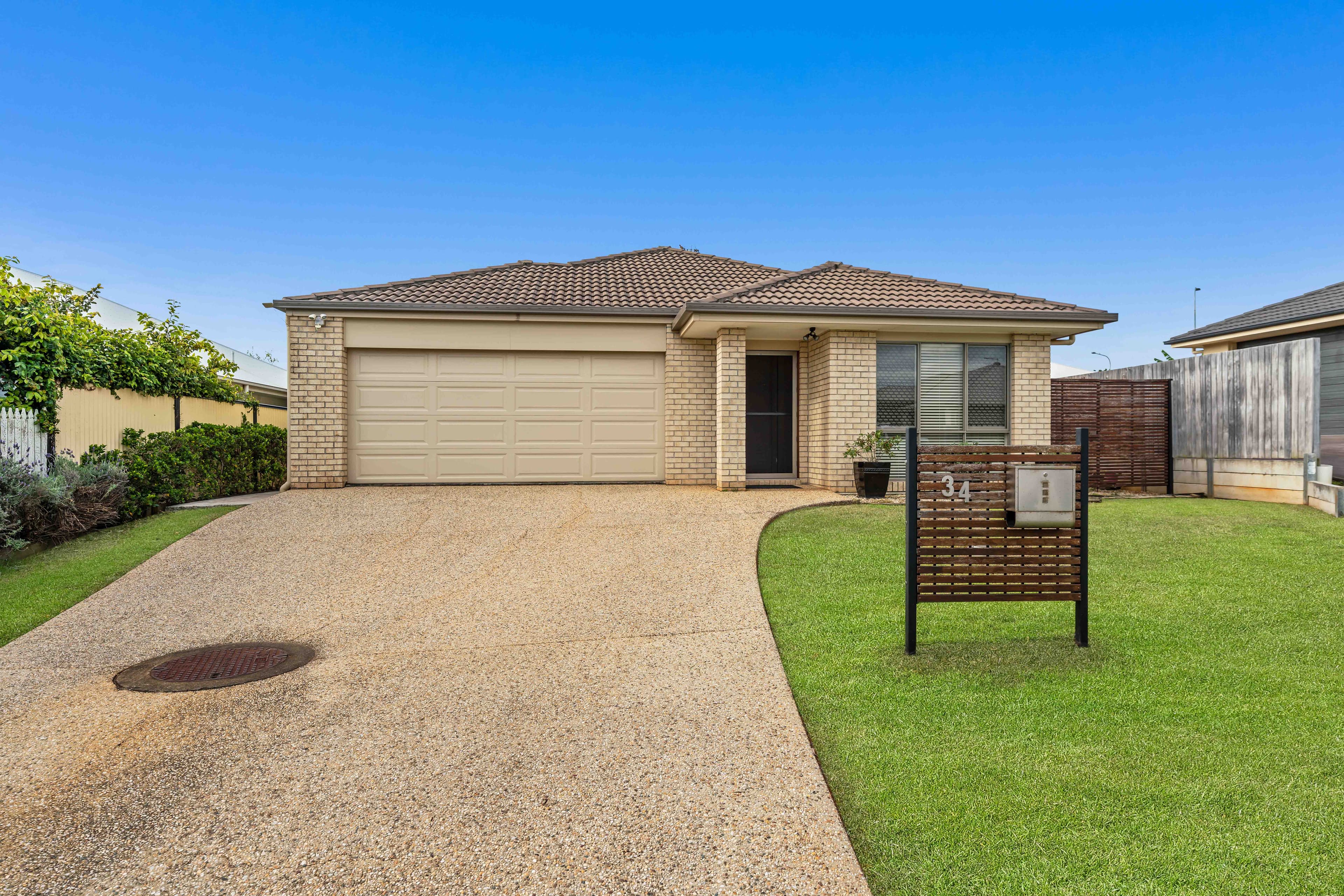 34 Maree Place, Redland Bay, Redland Bay - Image 1