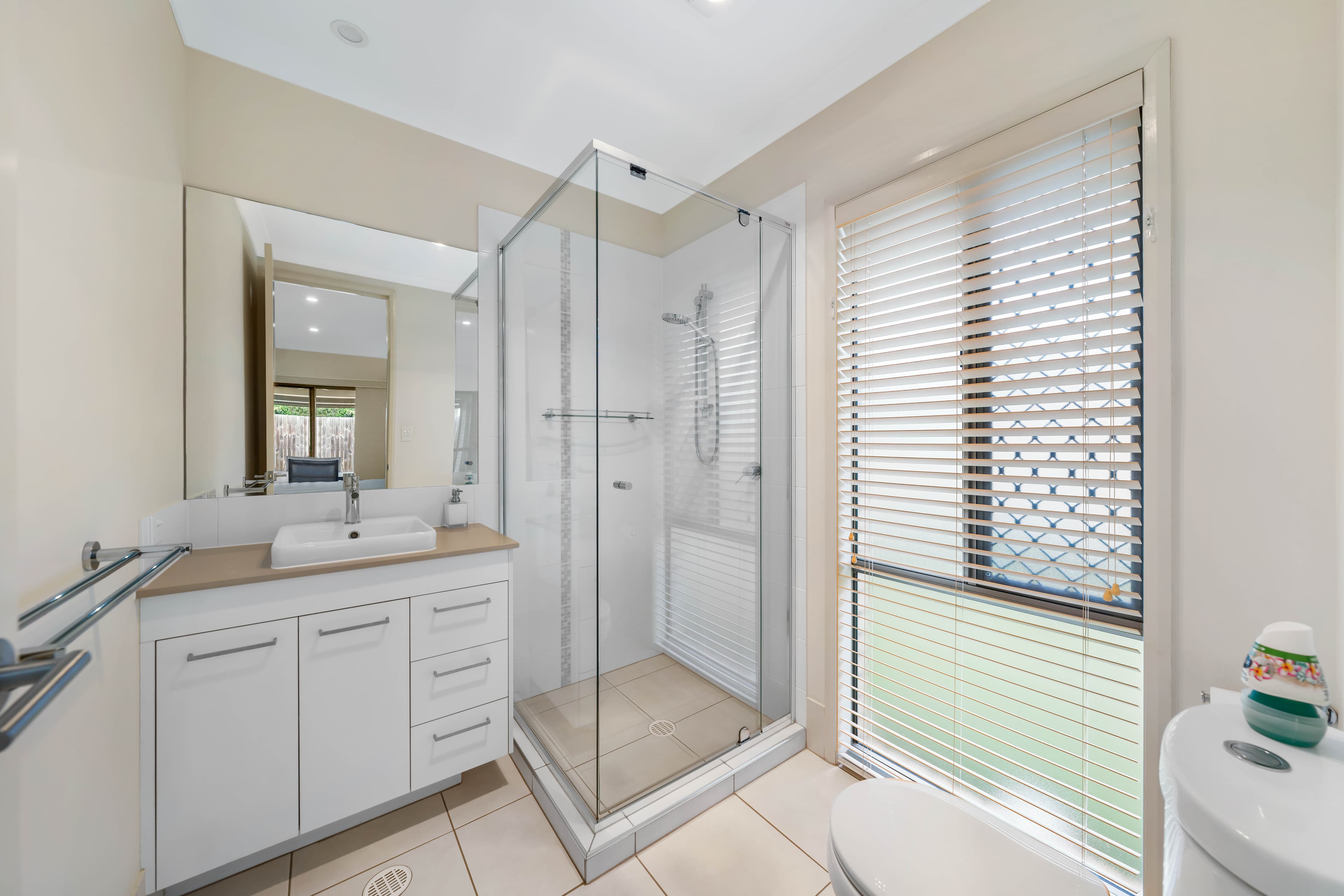34 Maree Place, Redland Bay, Redland Bay - Thumbnail 7