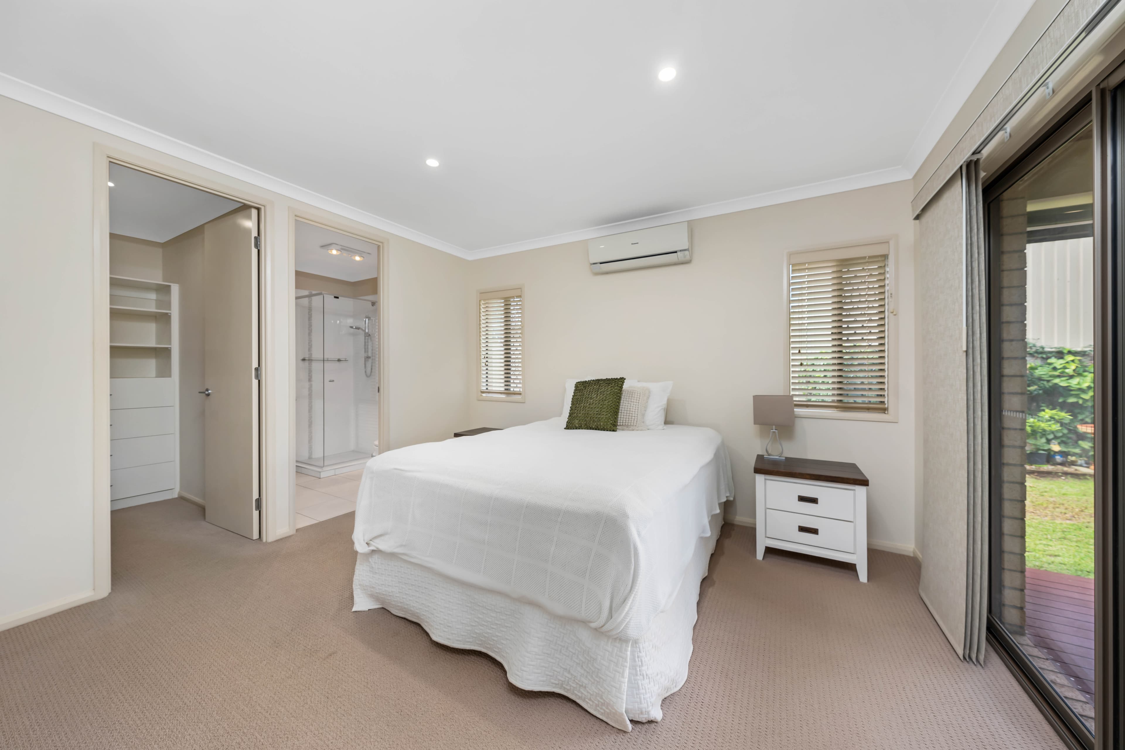 34 Maree Place, Redland Bay, Redland Bay - Thumbnail 6