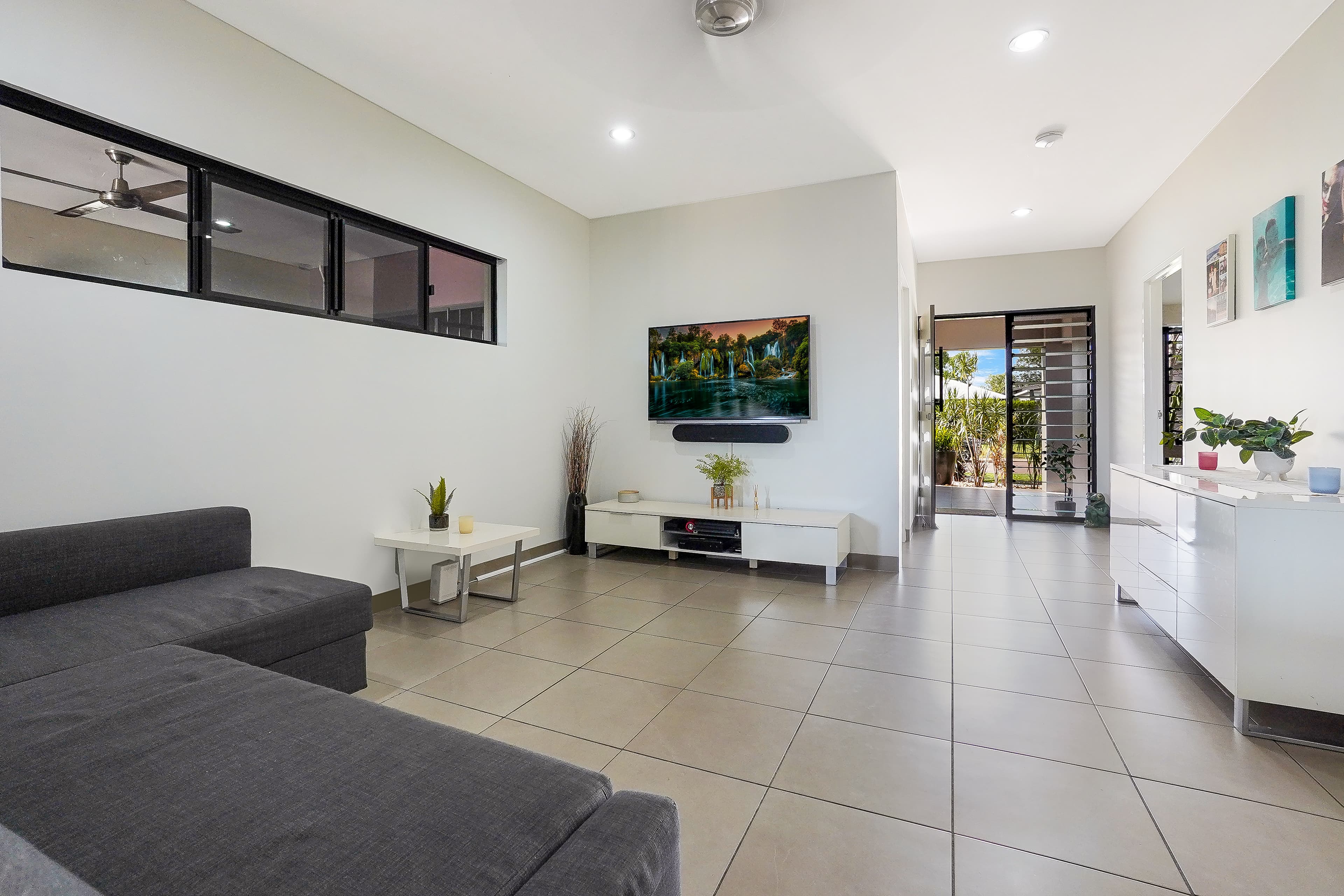 16 Crowson Close, Durack, Durack - Thumbnail 2