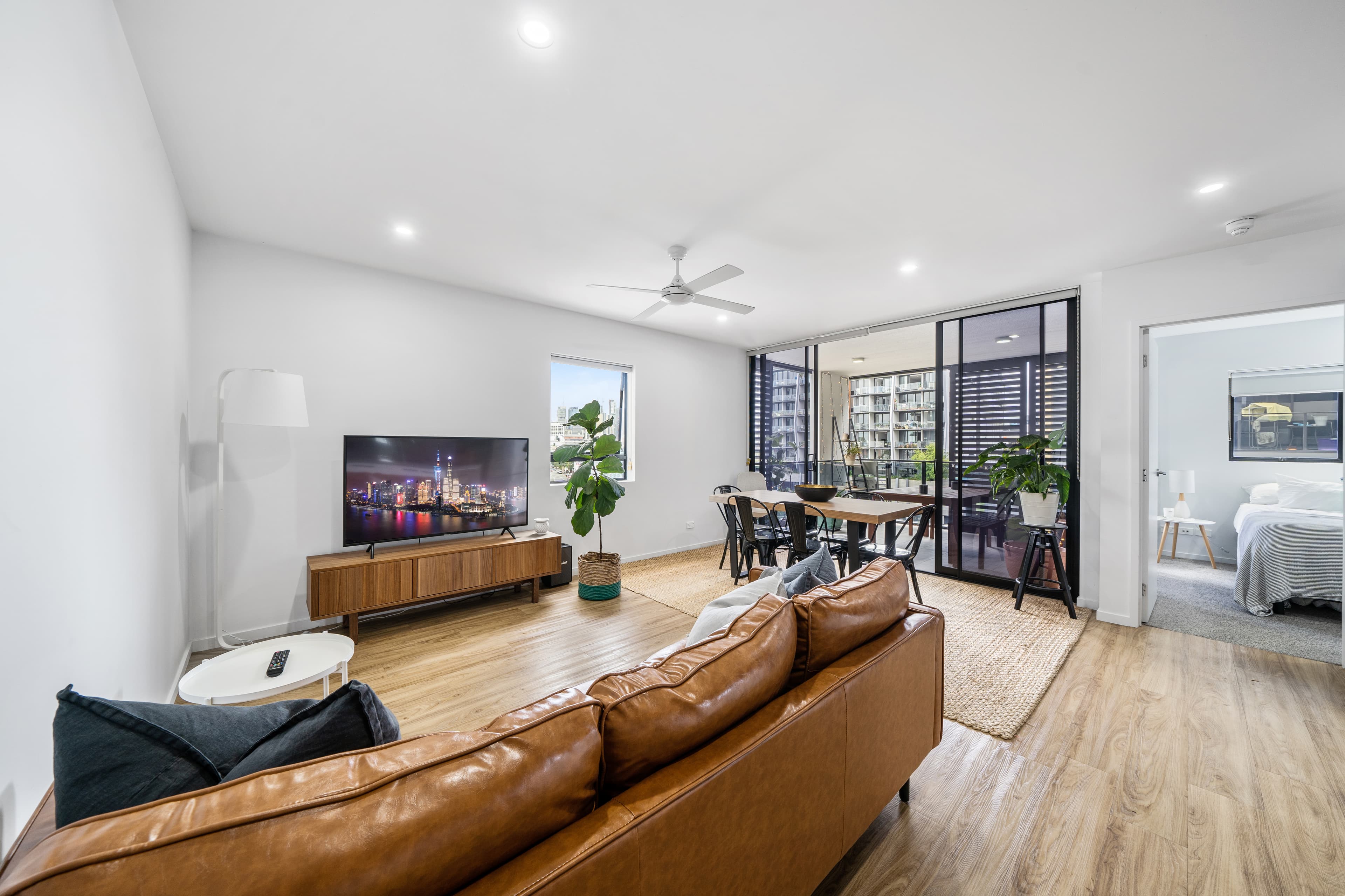 607/16 Masters Street, Newstead, Newstead - Thumbnail 5