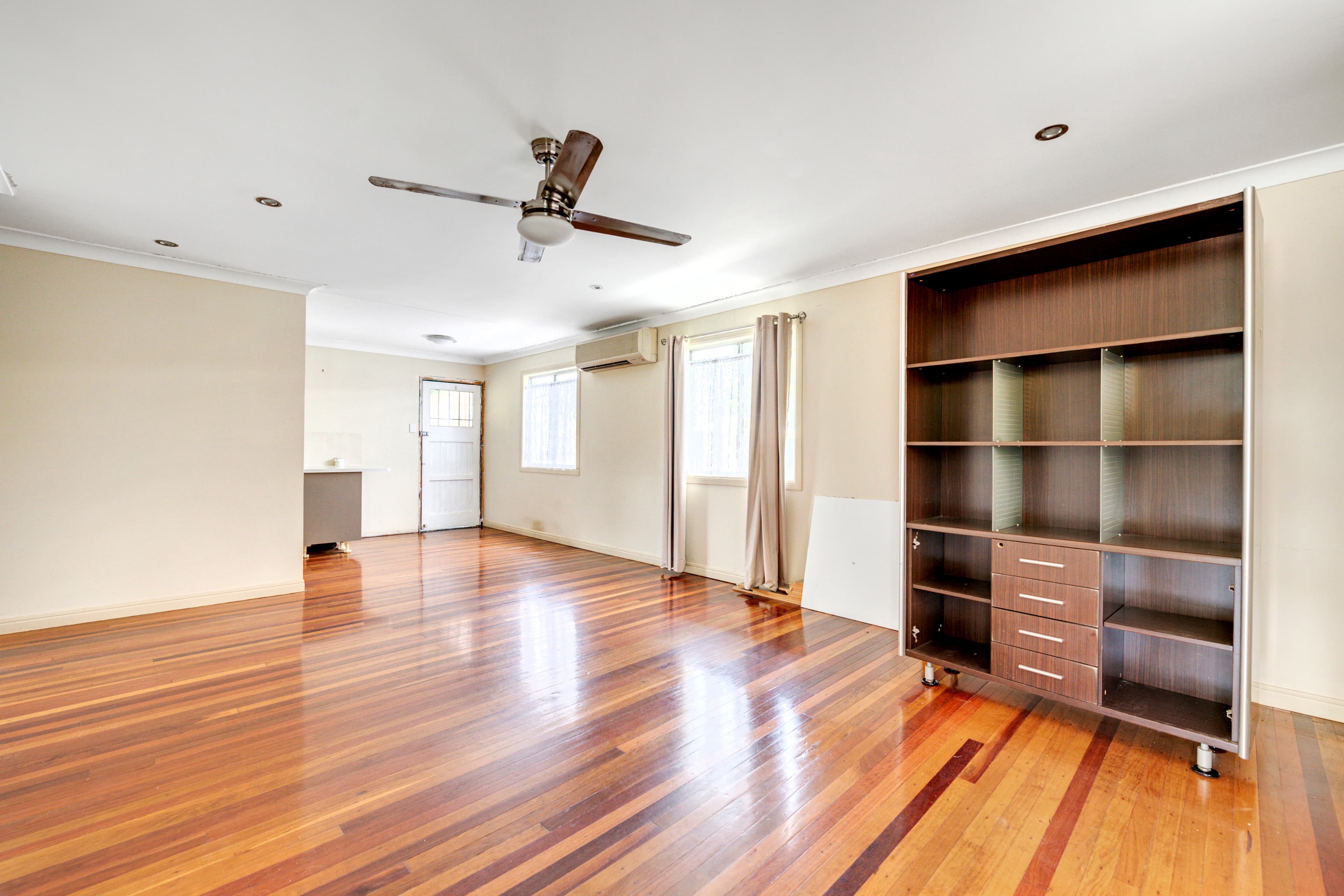 7 Glen Noble Avenue, Redbank Plains, Redbank Plains - Thumbnail 5