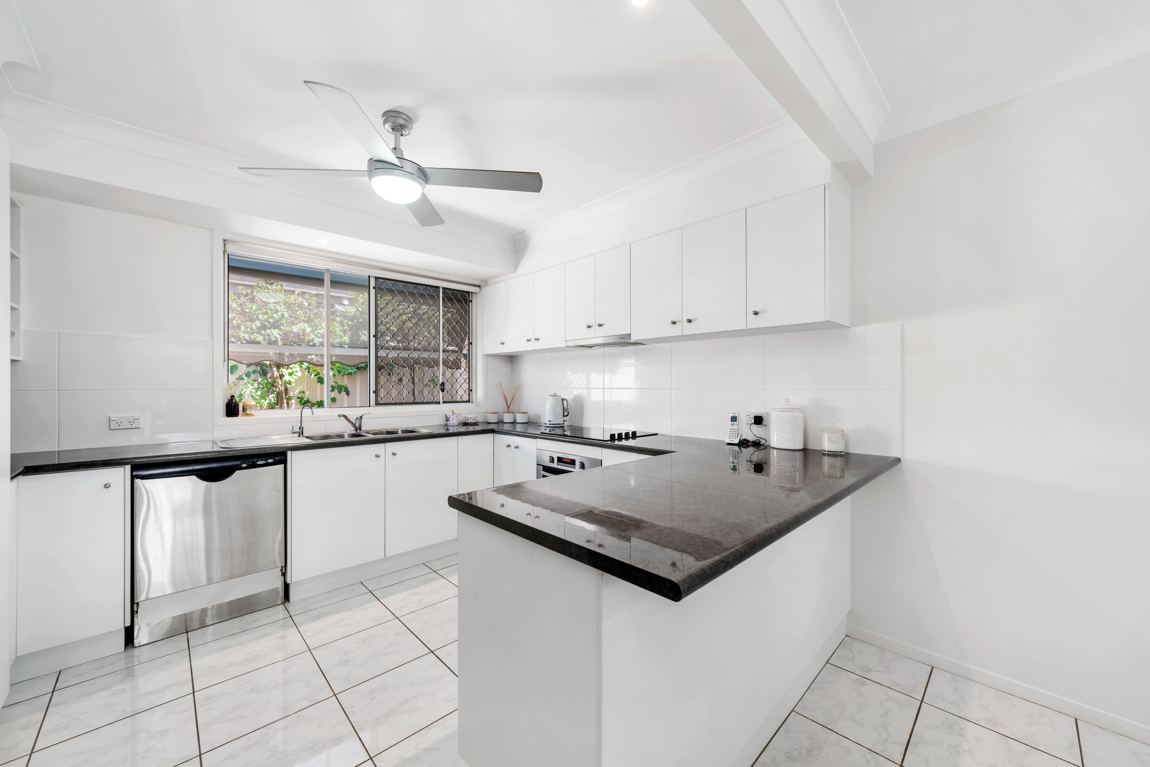 17 Jerrys Place, Thornlands, Thornlands - Thumbnail 4