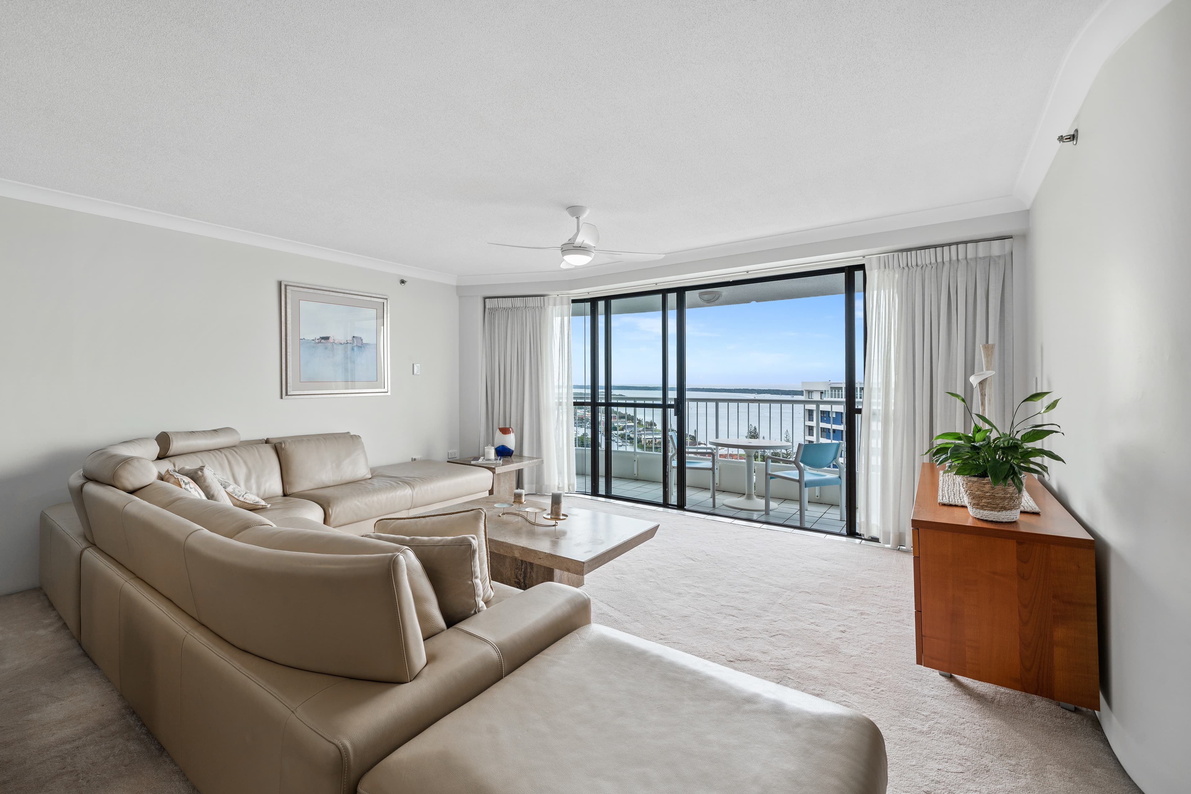 89/21 Bayview Street, Runaway Bay, Runaway Bay - Thumbnail 4