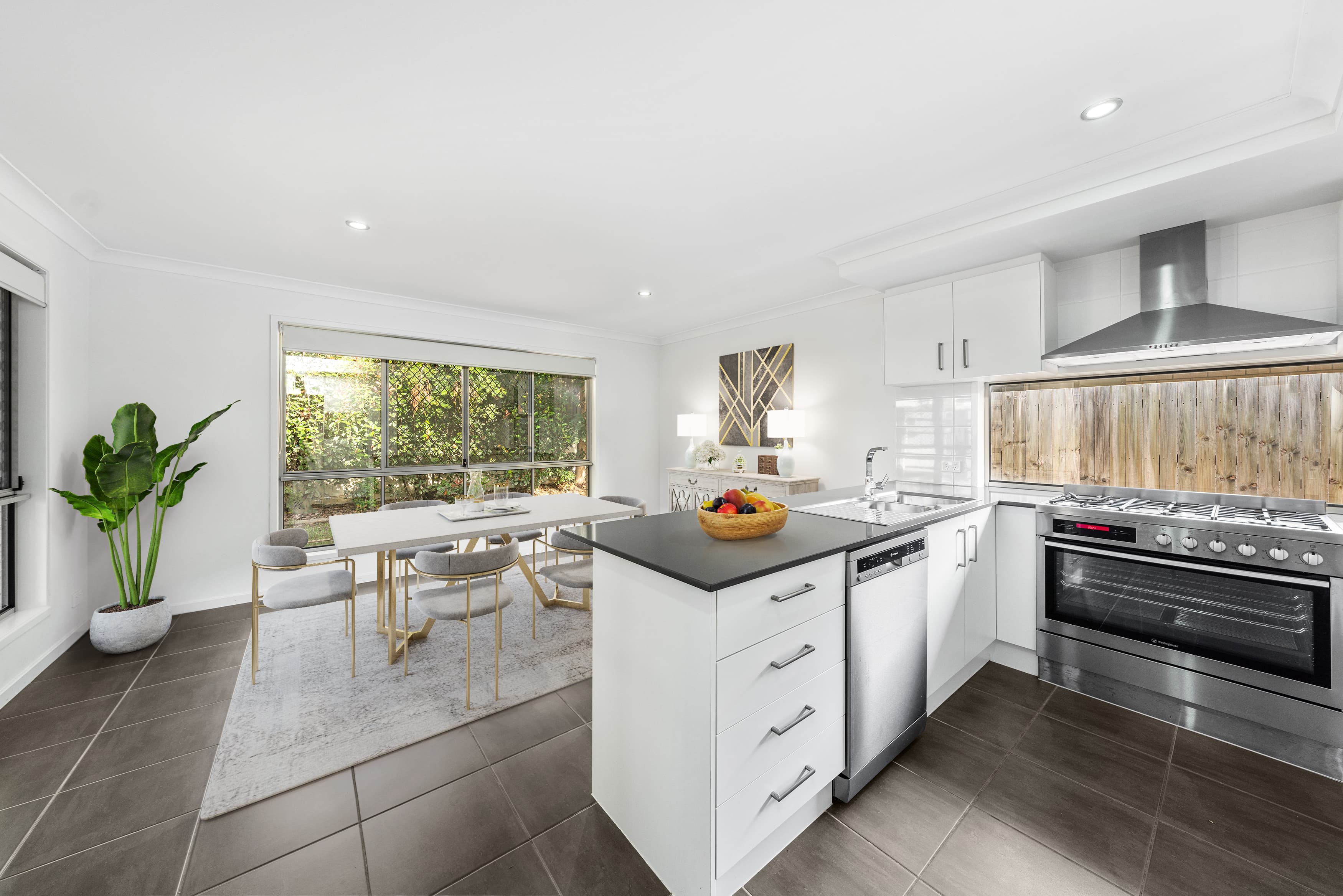 22 Kiama Circuit, Thornlands, Thornlands - Thumbnail 3