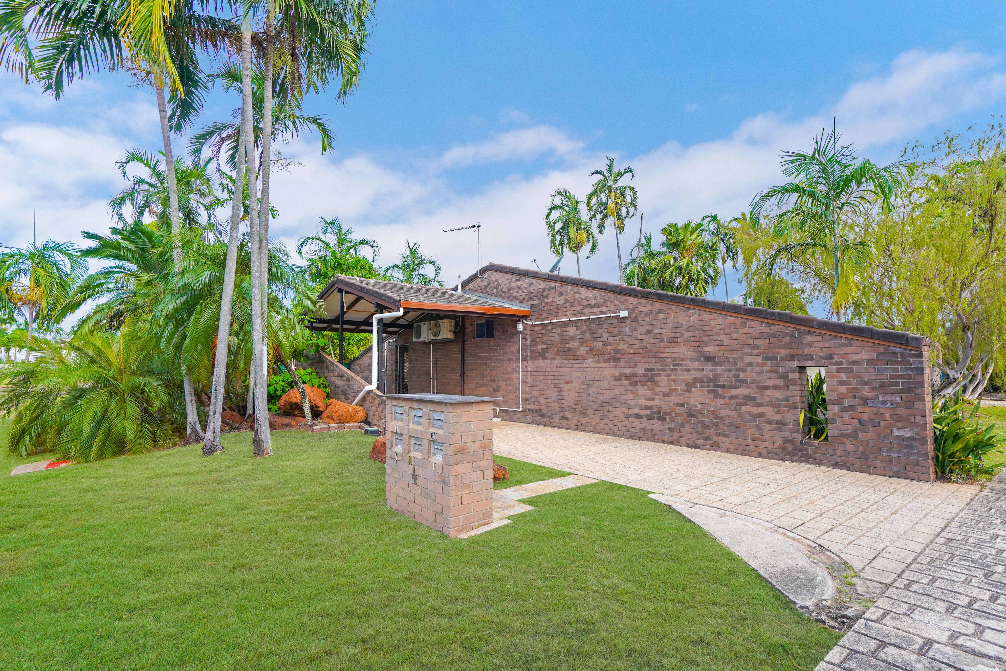 7/4 Grassland Crescent, Leanyer, Leanyer - Image 1