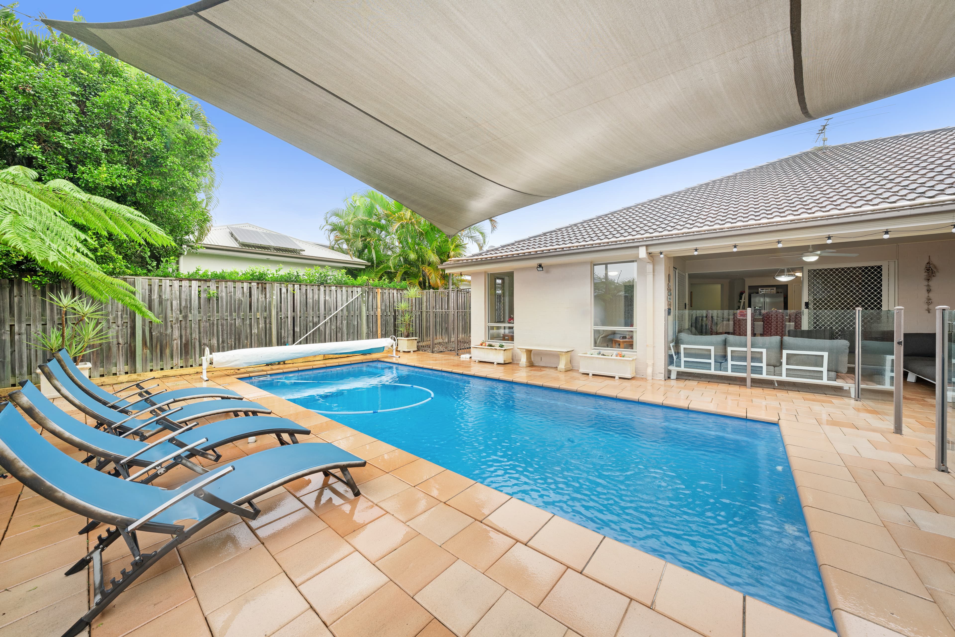 10 Drysdale Close, Thornlands, Thornlands - Image 1