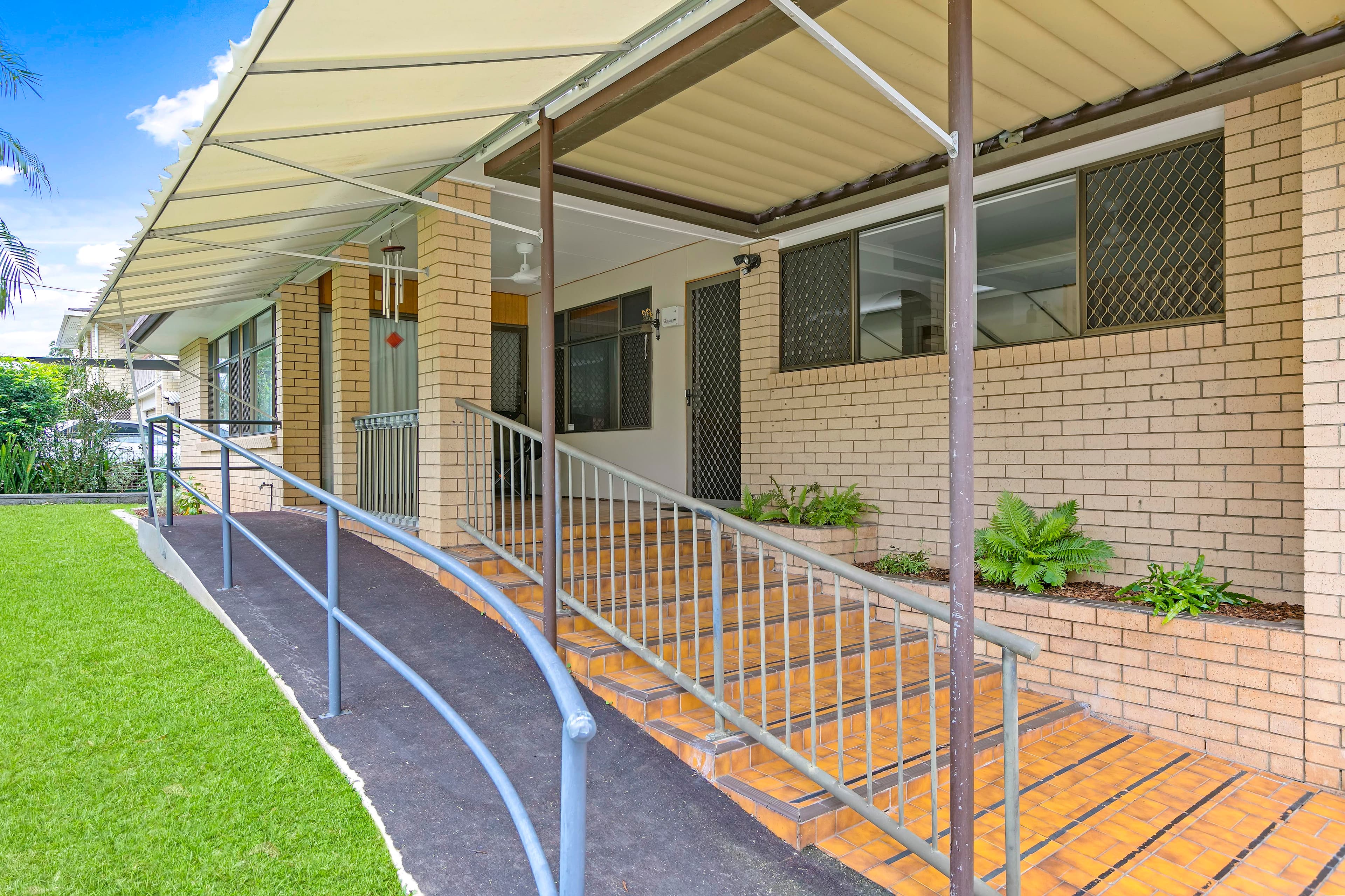 14 Spring Myrtle Avenue, Nambour, Nambour - Thumbnail 5