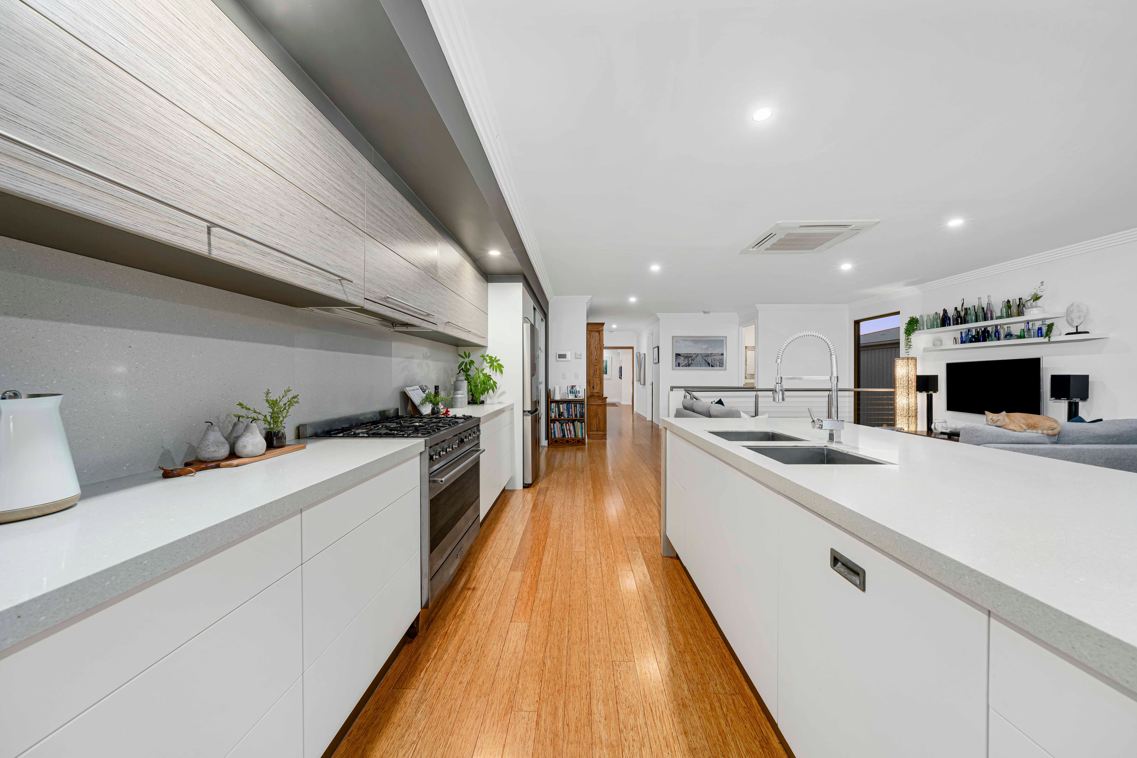 30 O'Connell Parade, Wellington Point, Wellington Point - Thumbnail 8