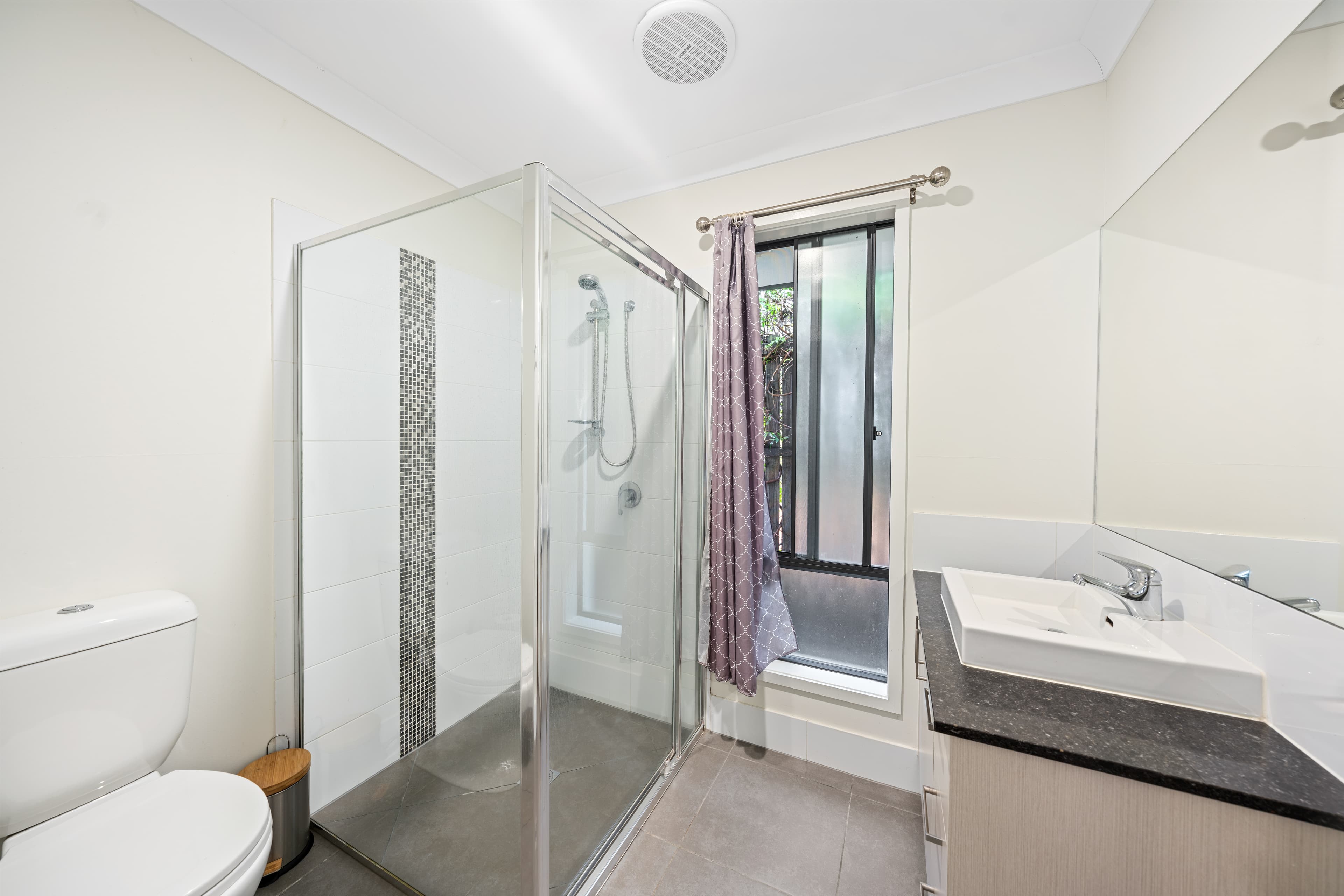 8 Joshua Place, Redland Bay, Redland Bay - Thumbnail 8