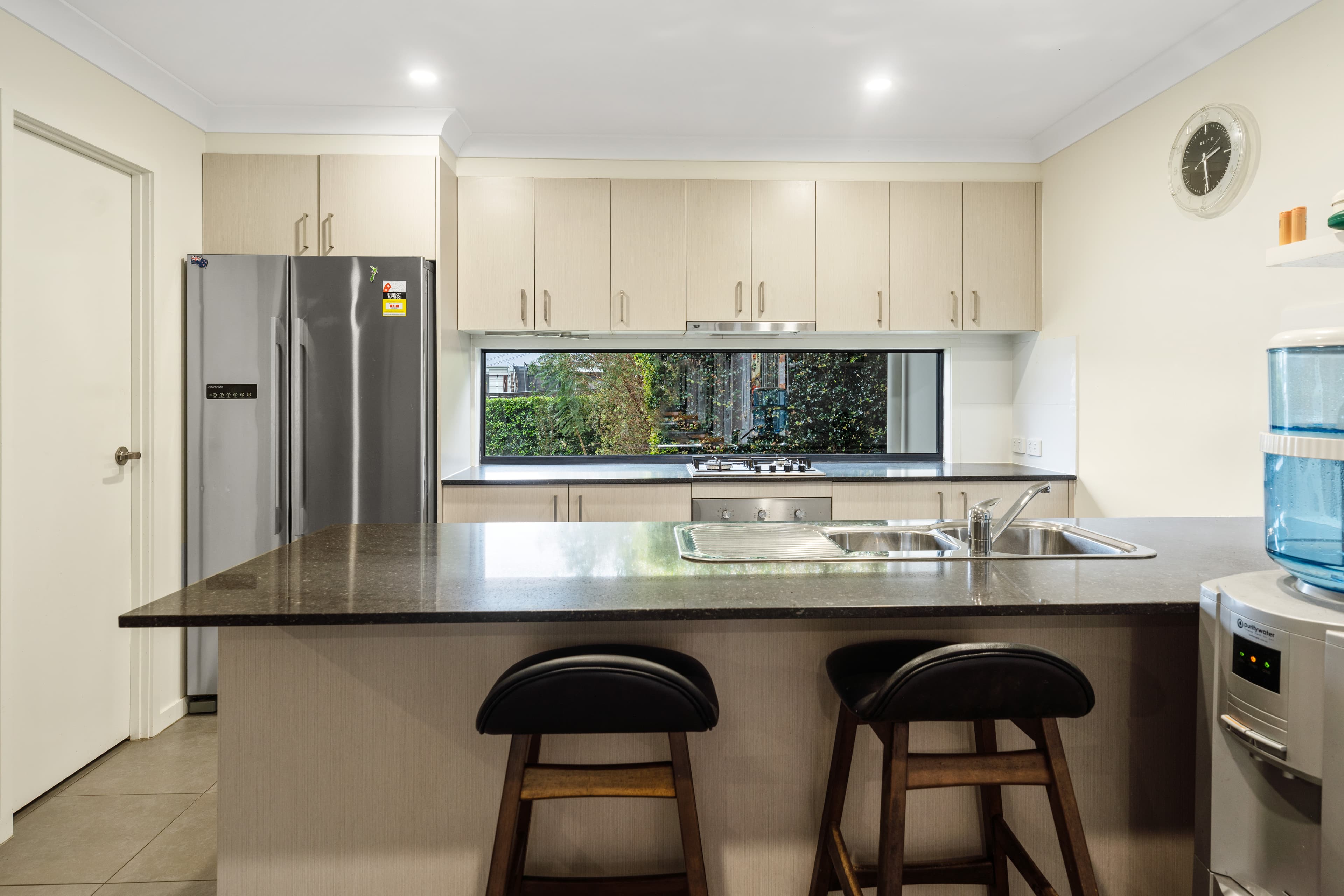 8 Joshua Place, Redland Bay, Redland Bay - Thumbnail 4