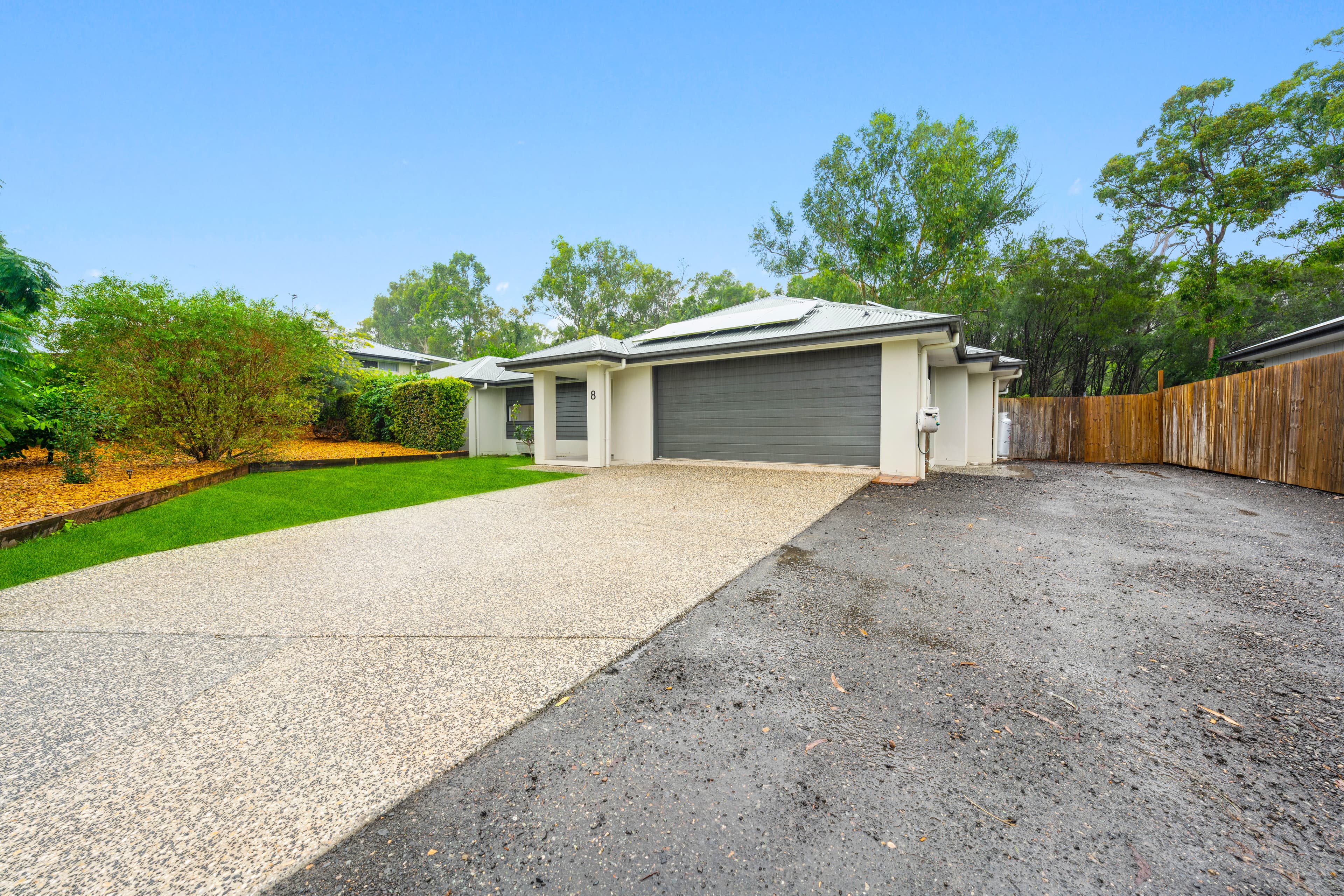8 Joshua Place, Redland Bay, Redland Bay - Thumbnail 3