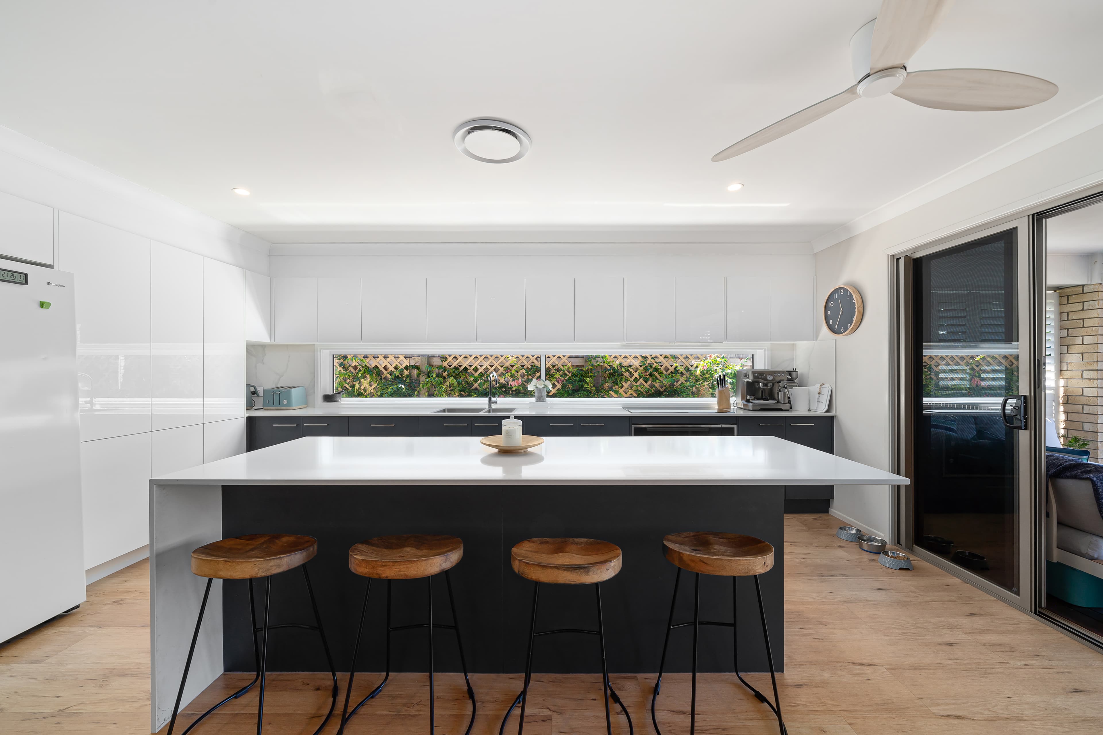 527 Main Road, Wellington Point, Wellington Point - Thumbnail 2