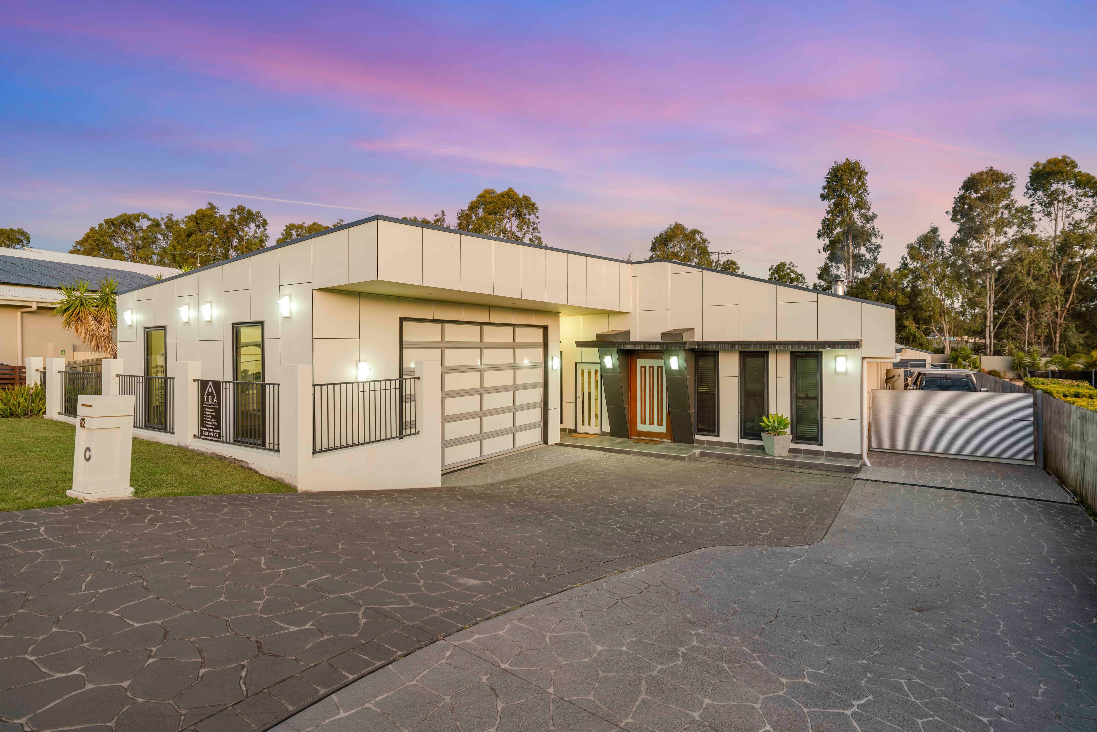 82 Kensington Drive, Flinders View, Flinders View - Thumbnail 2