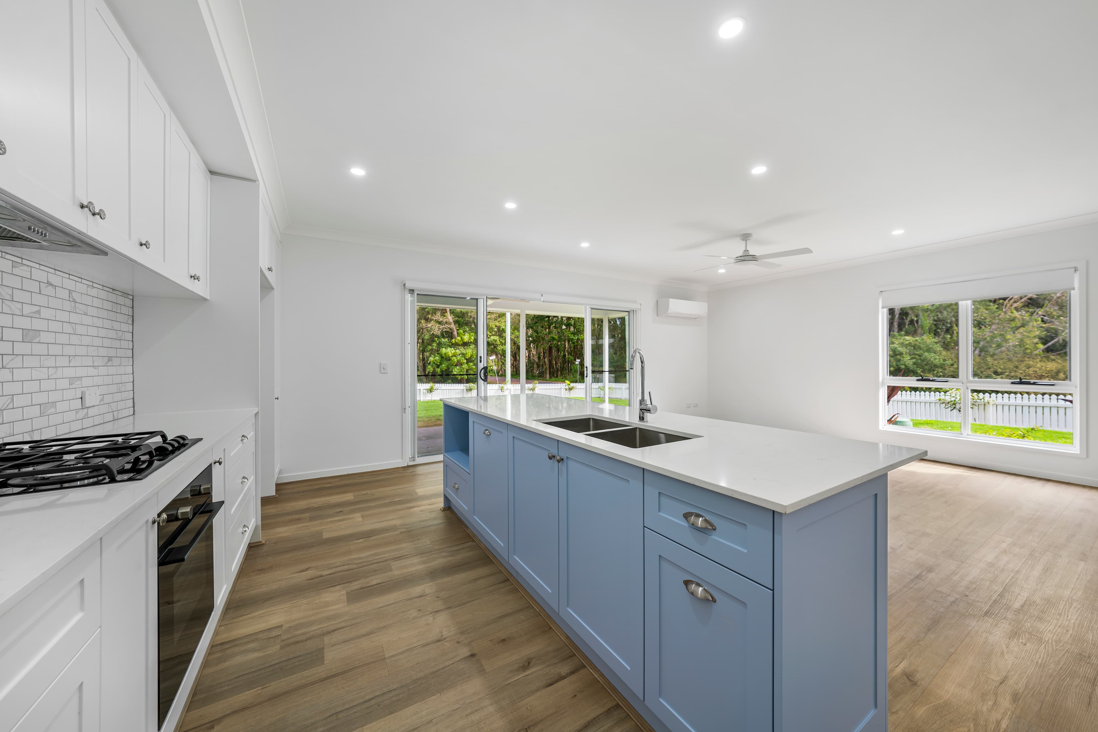 7 Peter Court, Macleay Island, Macleay Island - Thumbnail 3