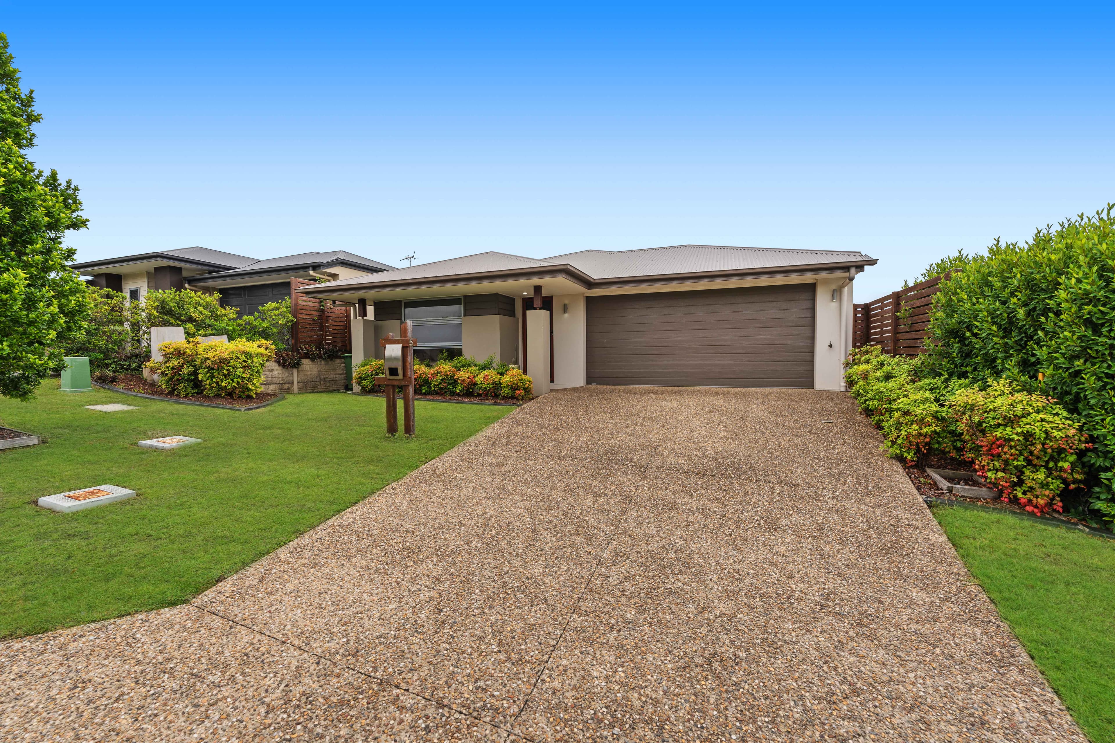 5 Westaway Court, Thornlands, Thornlands - Image 1