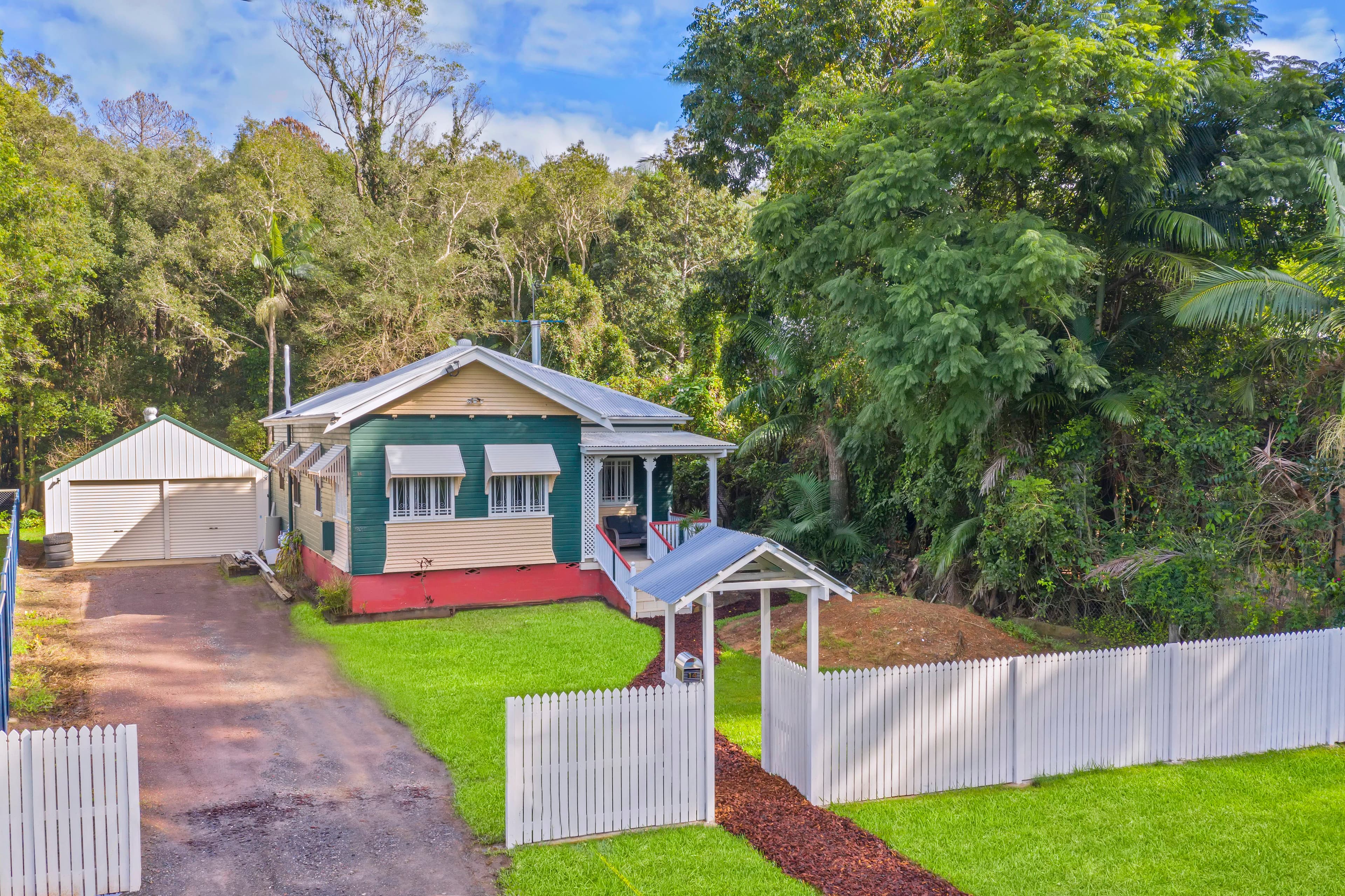 14 Bruce Parade, Glass House Mountains, Glass House Mountains - Image 1