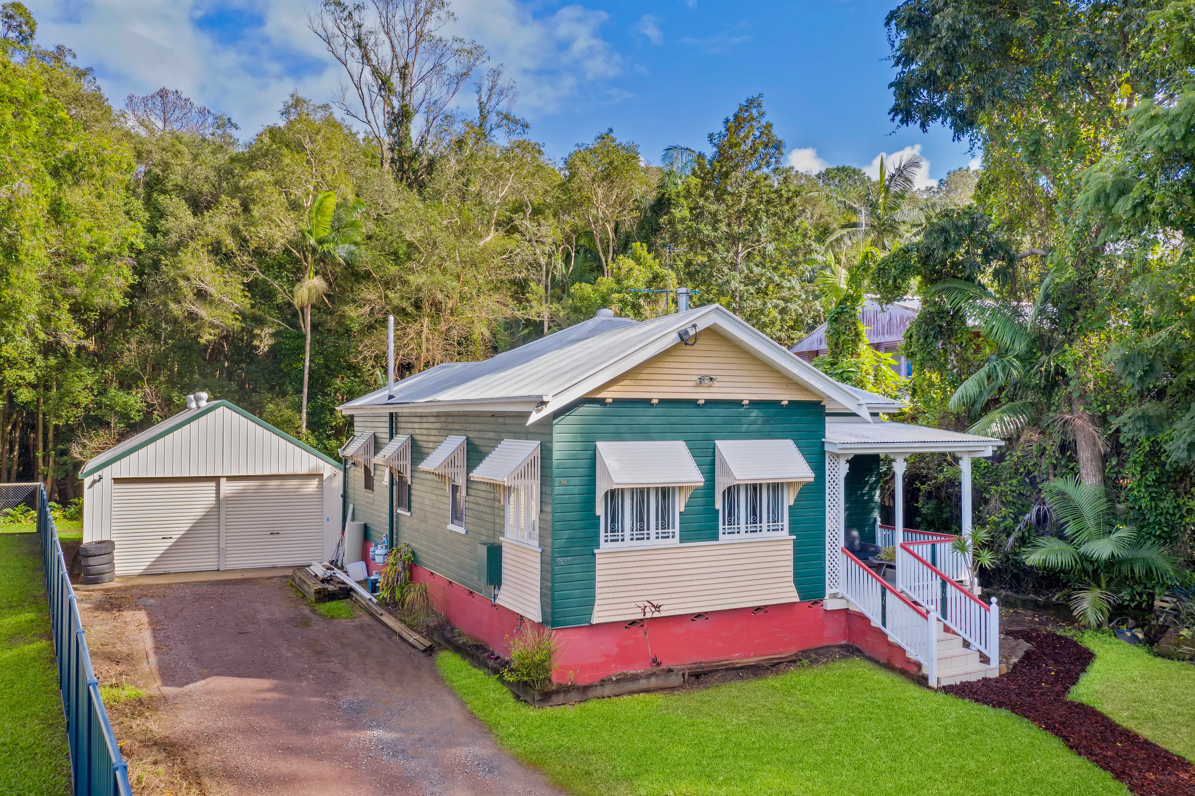 14 Bruce Parade, Glass House Mountains, Glass House Mountains - Thumbnail 8