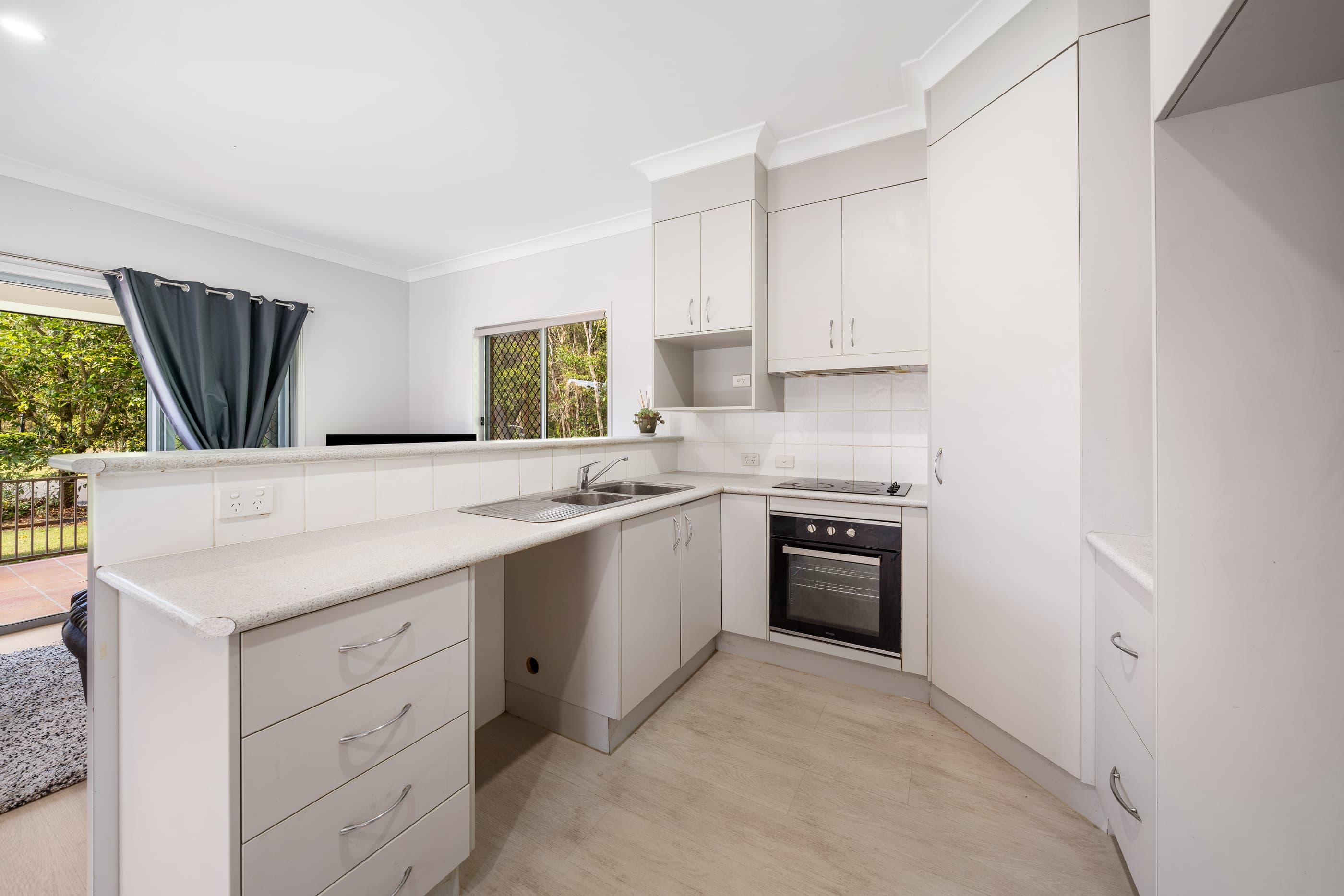 2 Indigo Street, Redland Bay, Redland Bay - Thumbnail 4