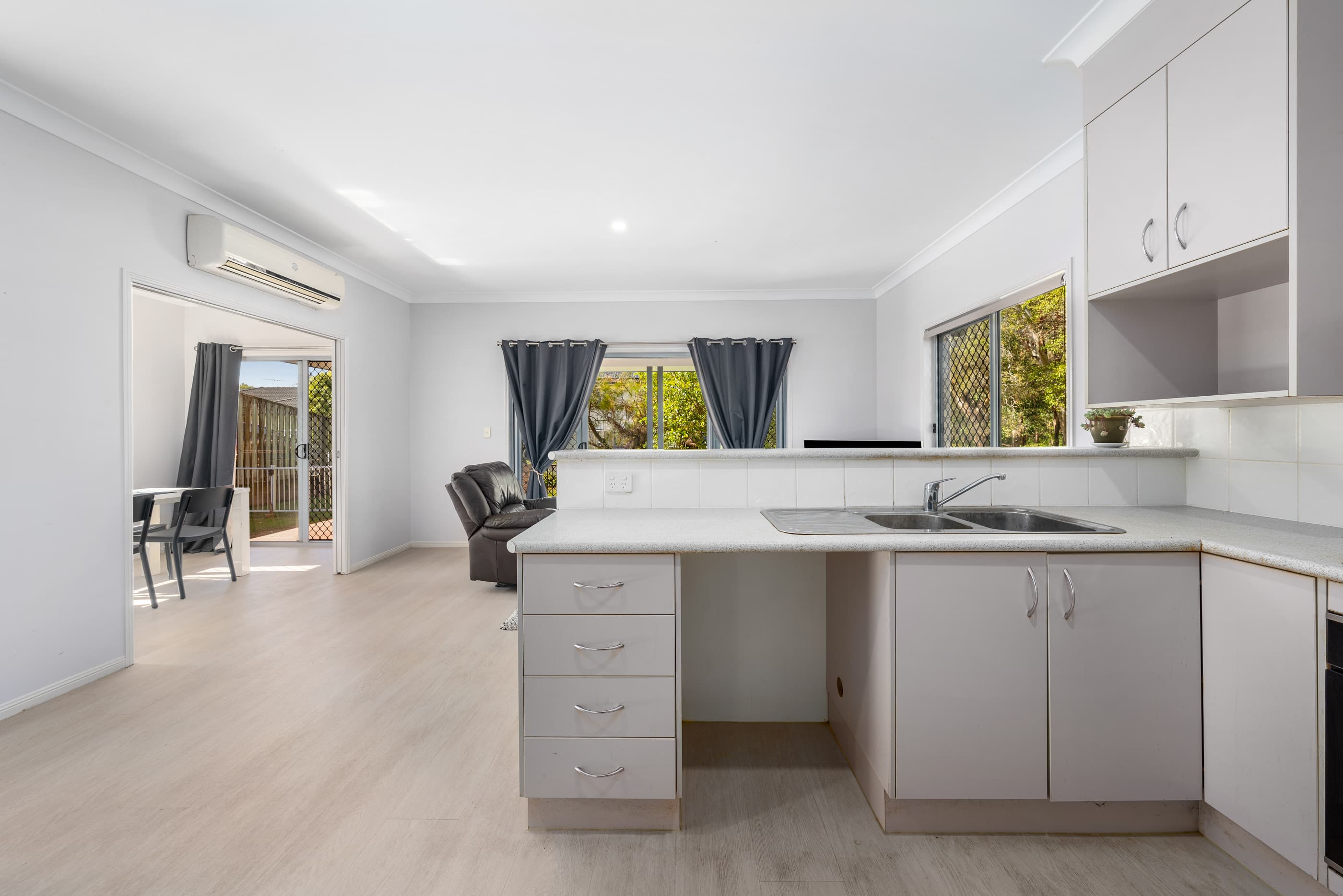 2 Indigo Street, Redland Bay, Redland Bay - Thumbnail 5