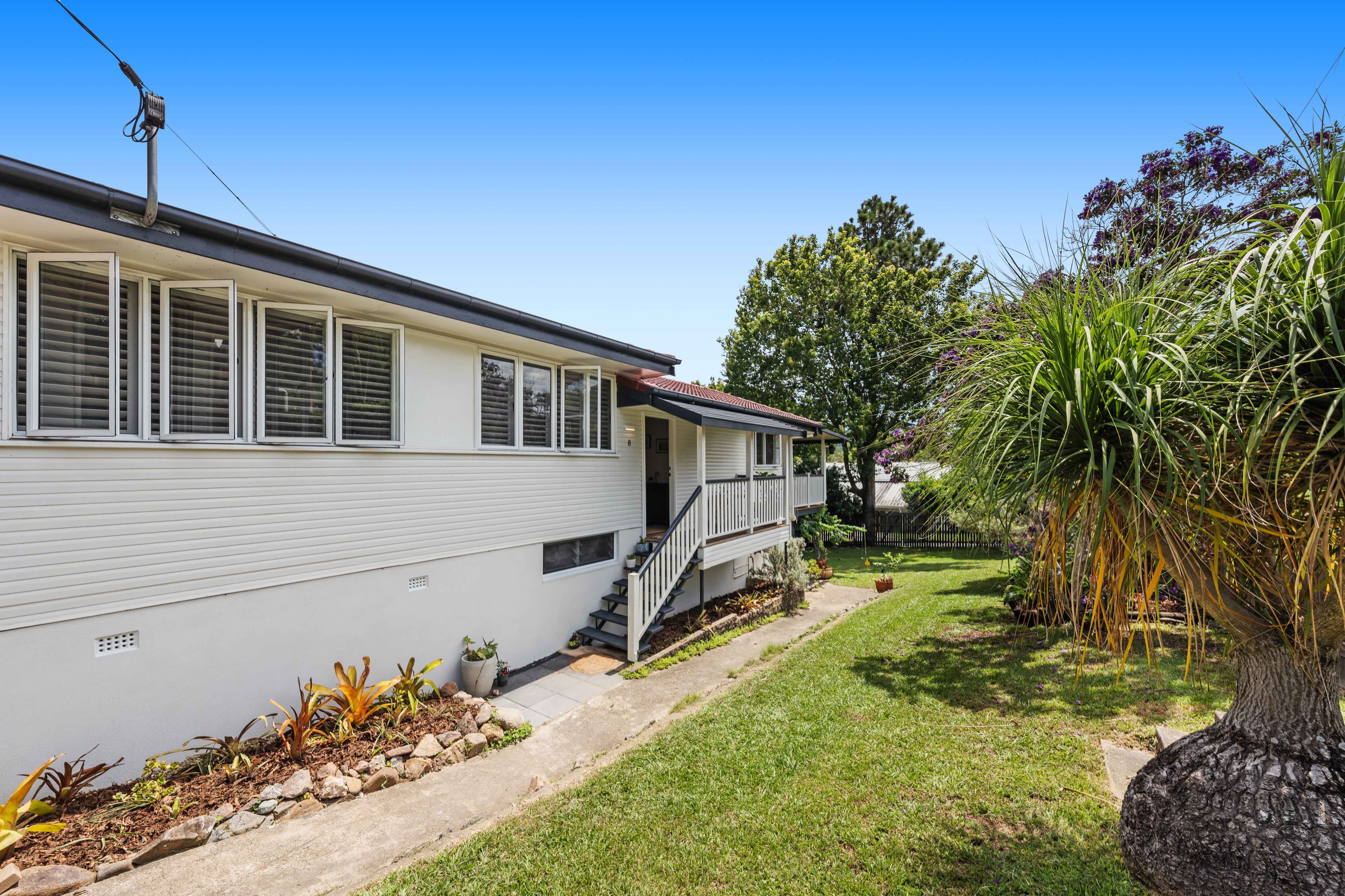 8 Dandaloo Street, The Gap, The Gap - Thumbnail 3