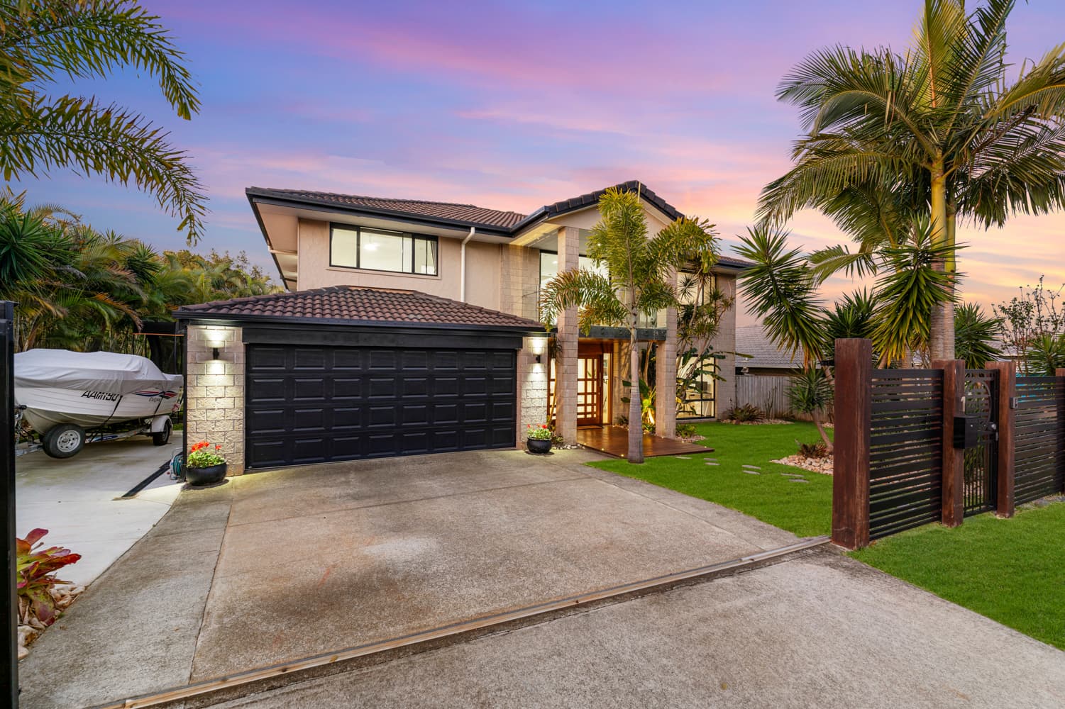 1 Nevis Court, Redland Bay, Redland Bay - Thumbnail 2