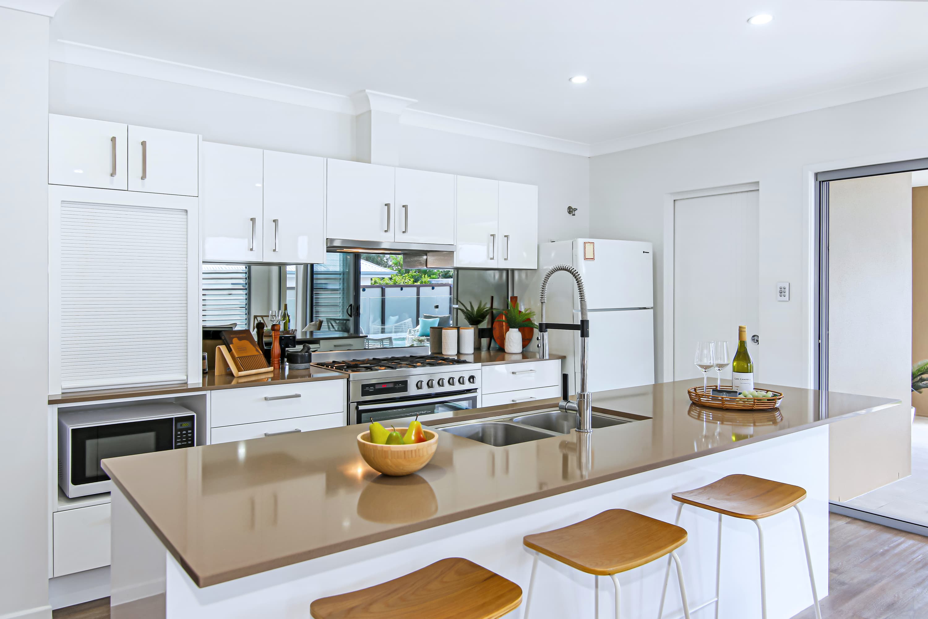 7 Swift Place, Peregian Springs, Peregian Springs - Image 1