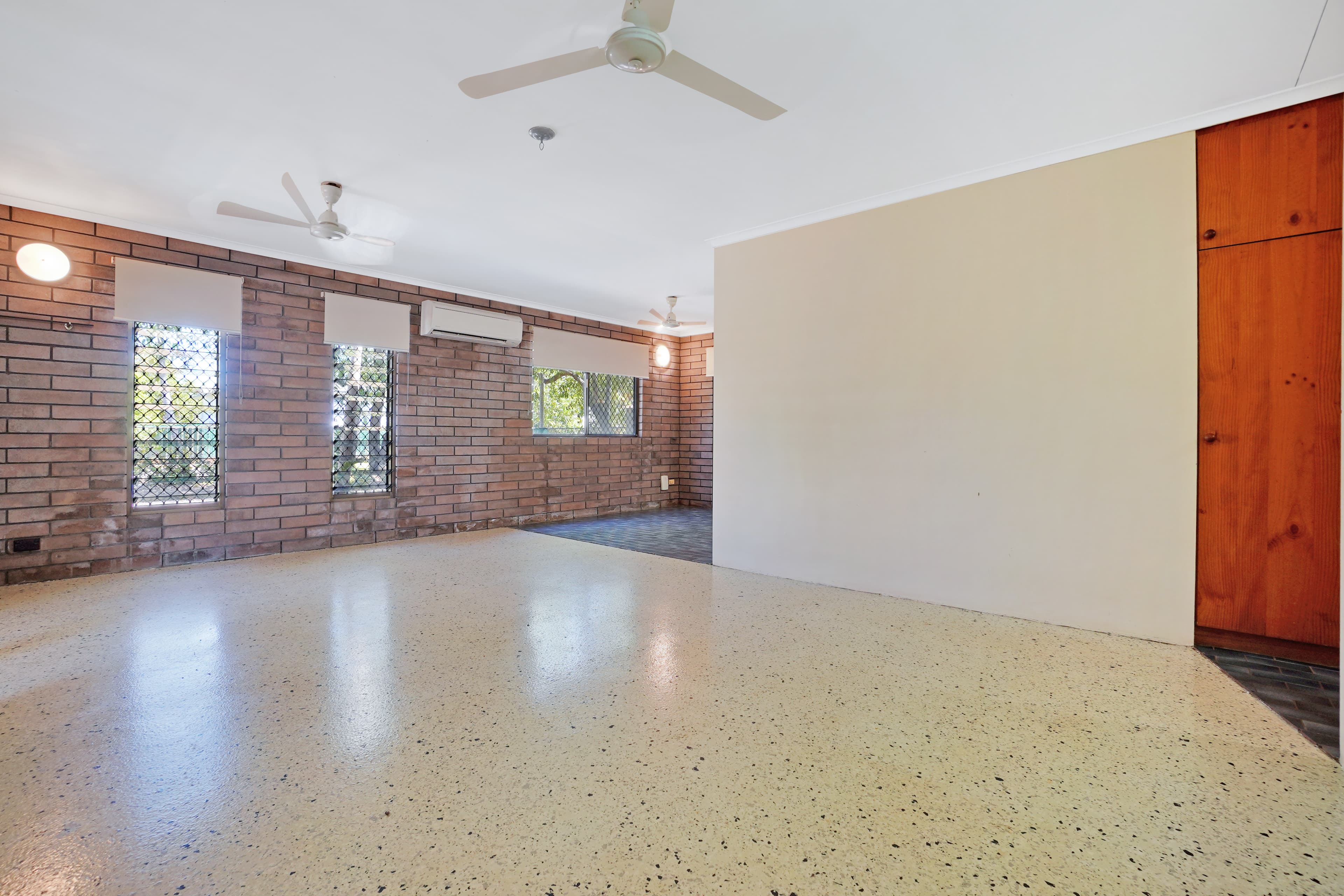 1 Dunbar Street, Gray, Gray - Thumbnail 5