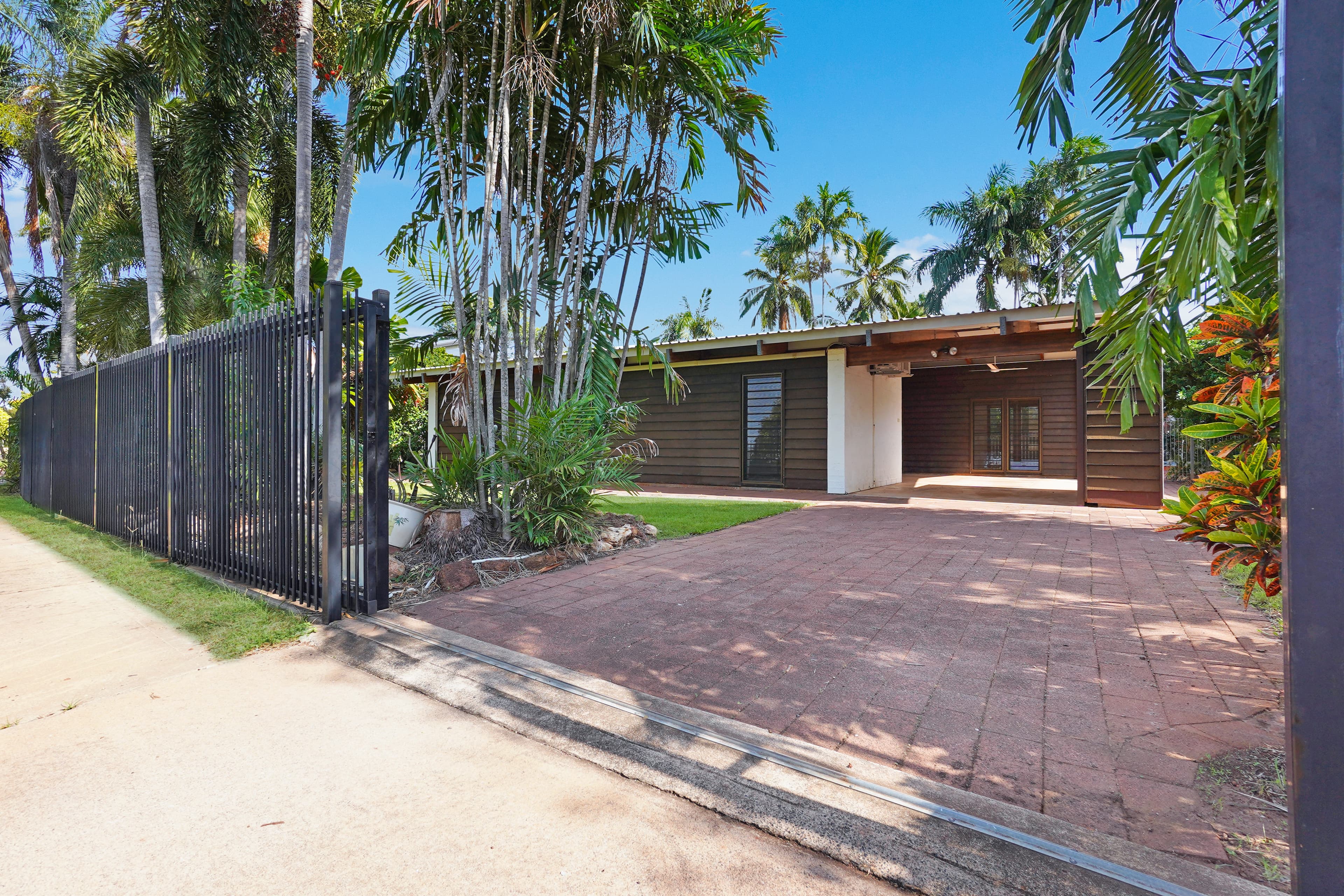 6 Katoope Street, Wanguri, Wanguri - Image 1