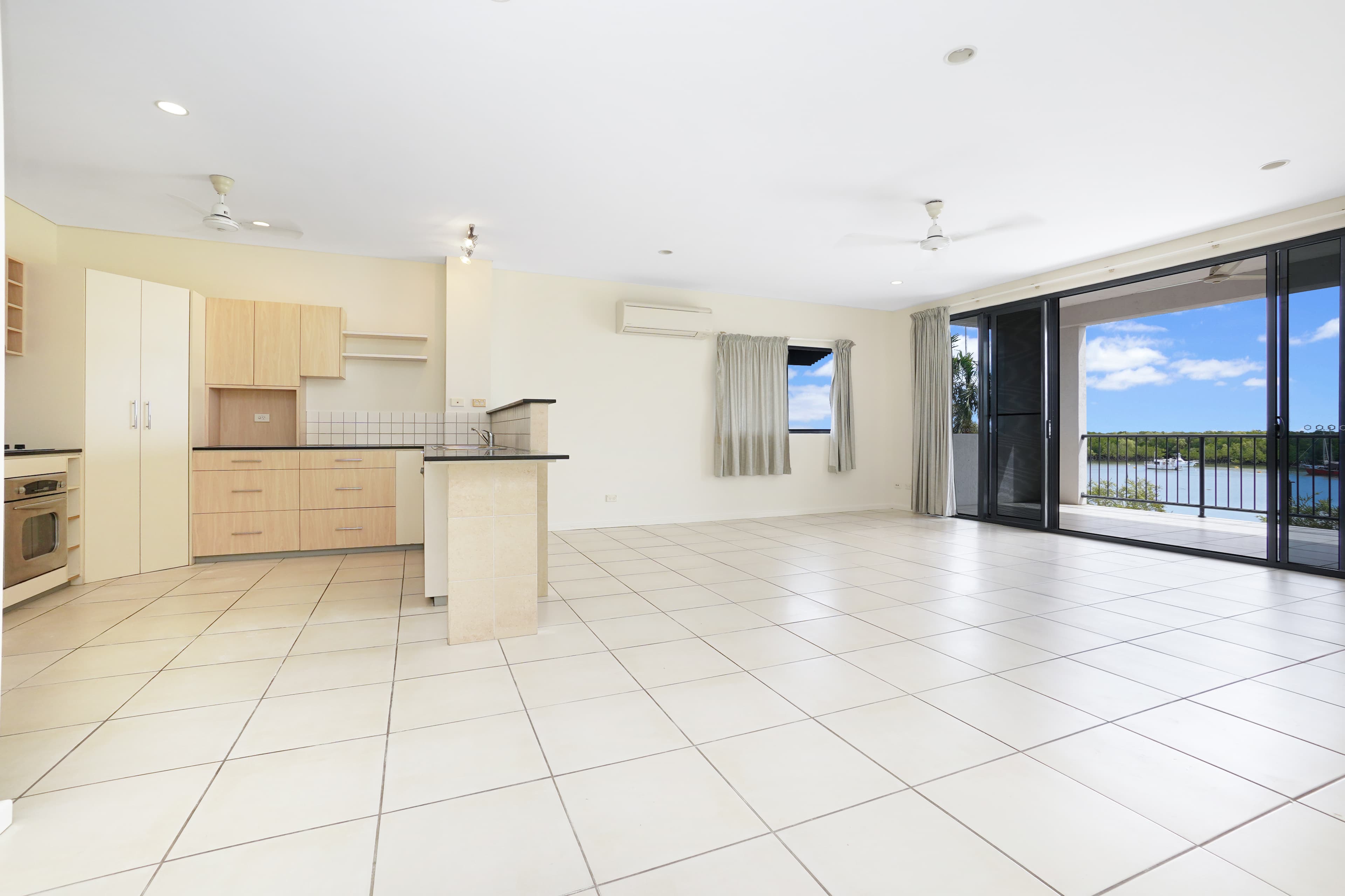 Unit 12/58 Bayview Boulevard, Bayview, Bayview - Thumbnail 3