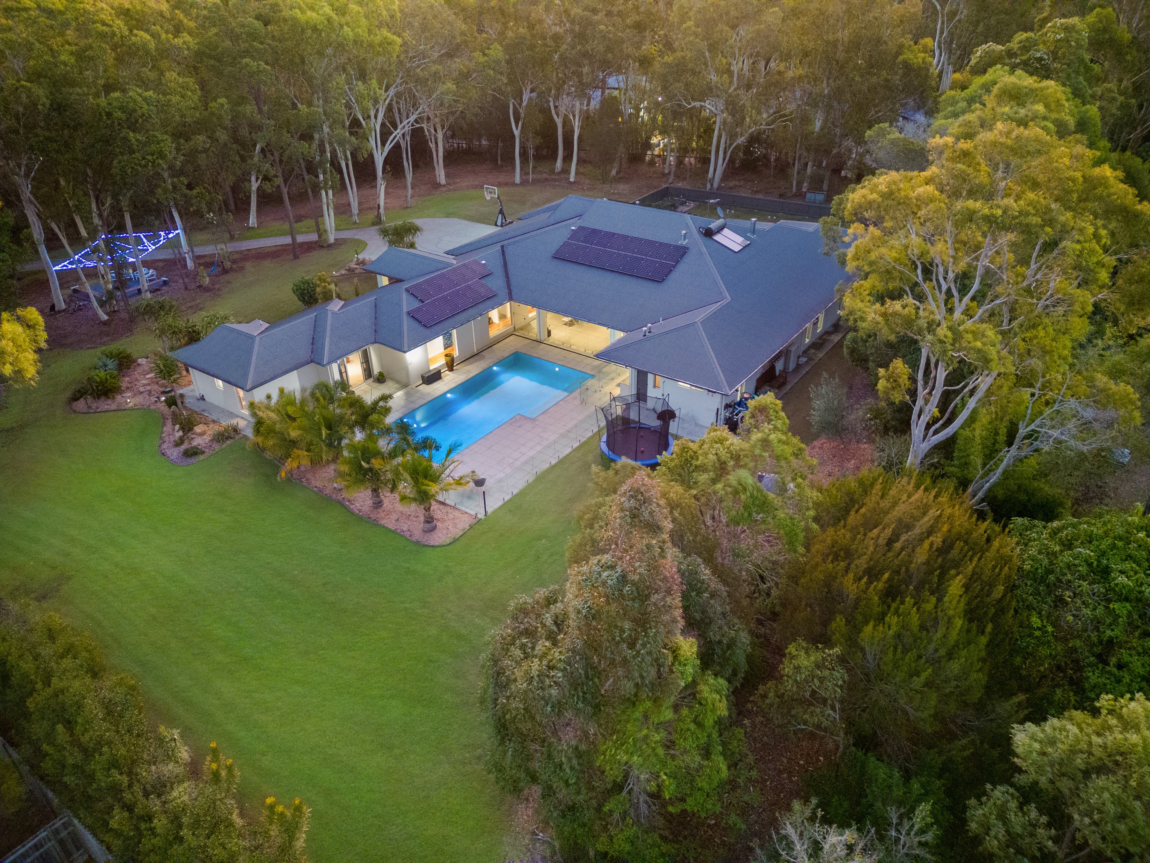 33 Luke Street, Thornlands, Thornlands - Image 1