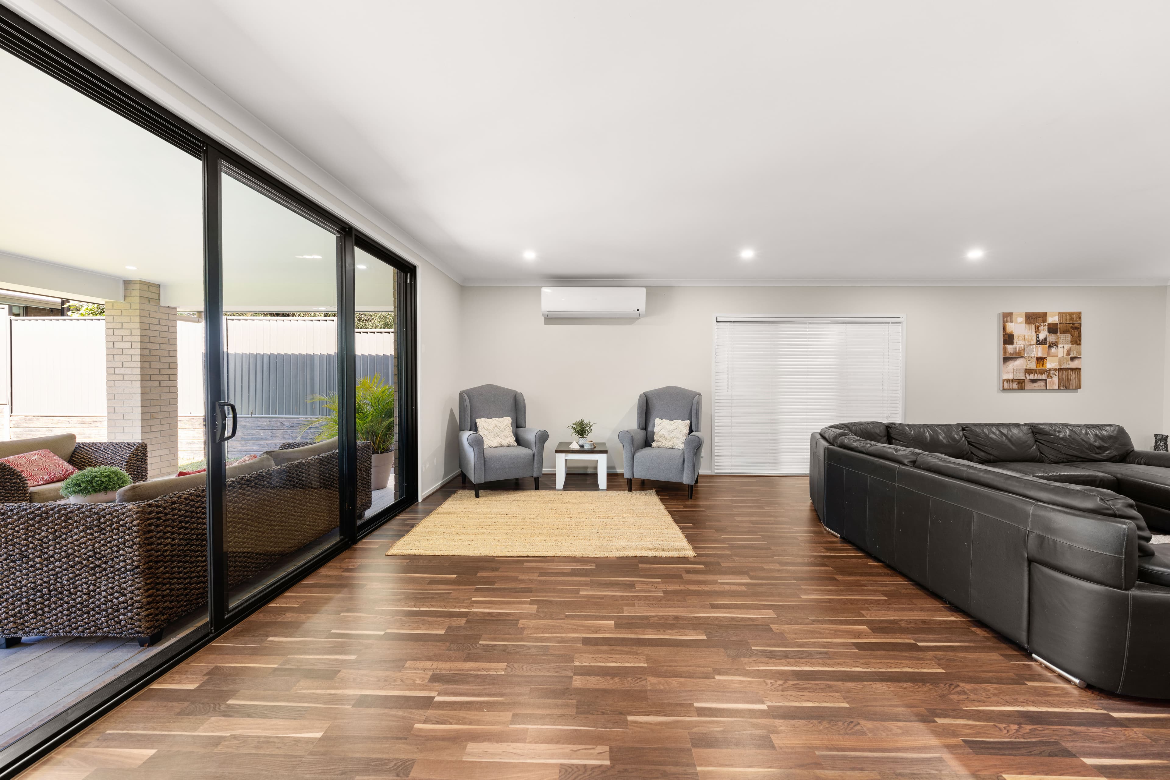 8 Vanstone Way, Redland Bay, Redland Bay - Thumbnail 7
