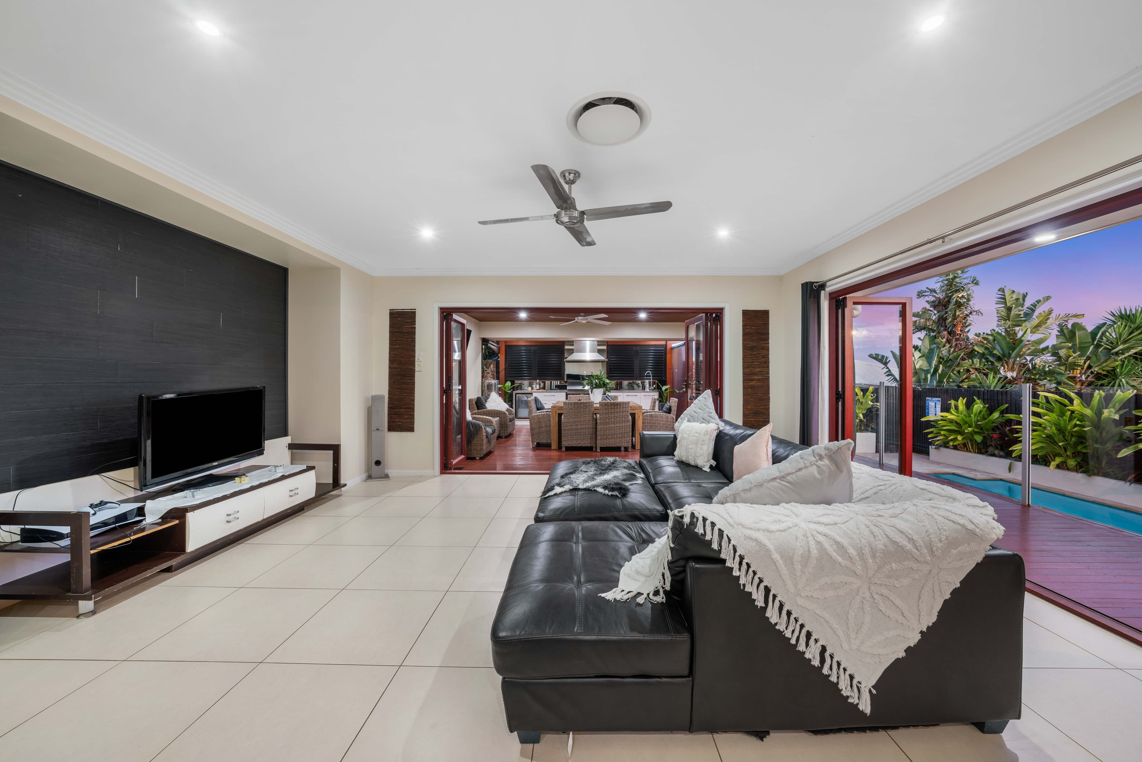 33 Cypress Street, Redland Bay, Redland Bay - Thumbnail 5