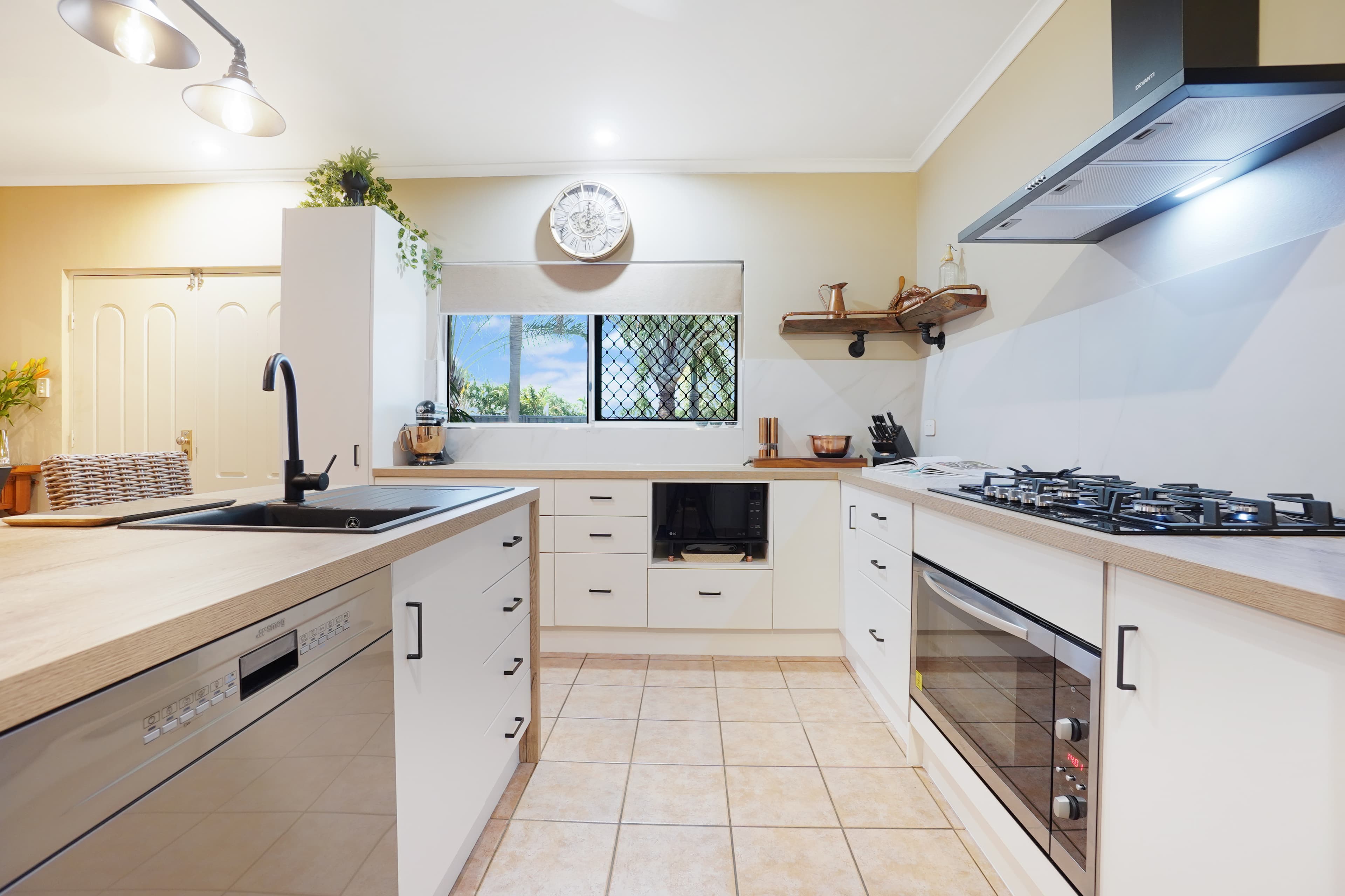 68 Hutchison Terrace, Bakewell, Bakewell - Thumbnail 3