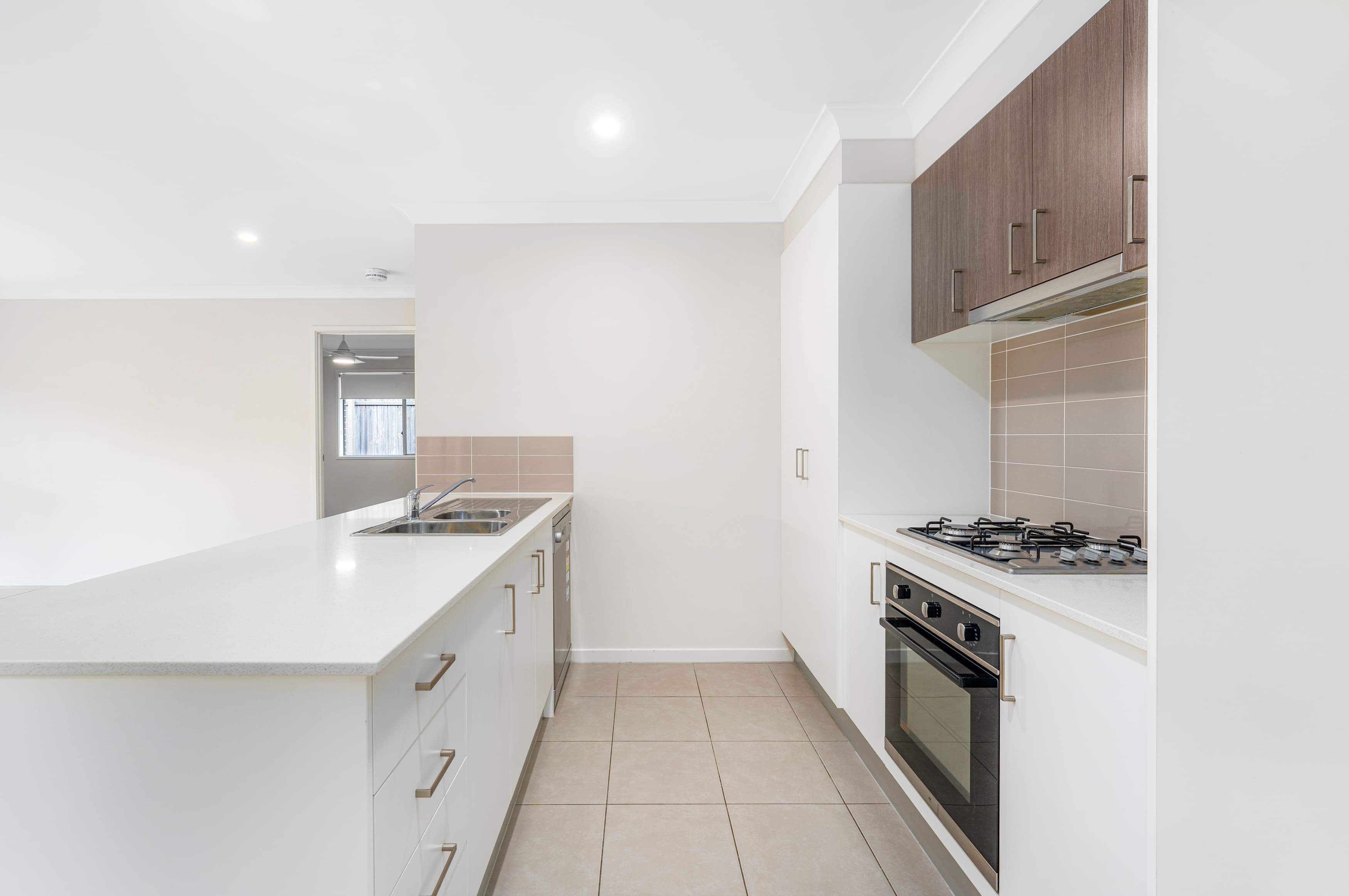 8 Kiama Circuit, Thornlands, Thornlands - Thumbnail 4