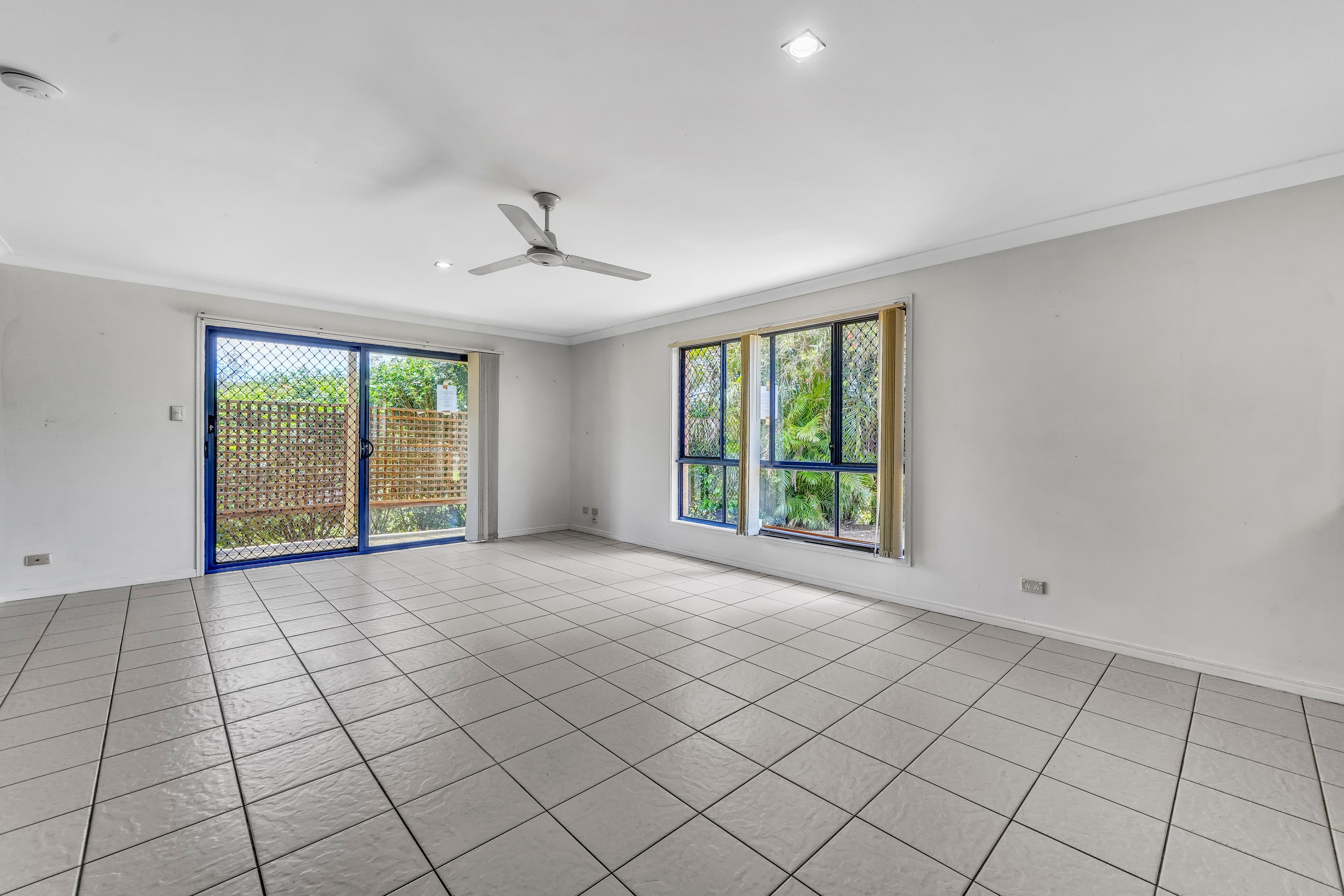 38 Bedivere Drive, Ormeau, Ormeau - Thumbnail 4